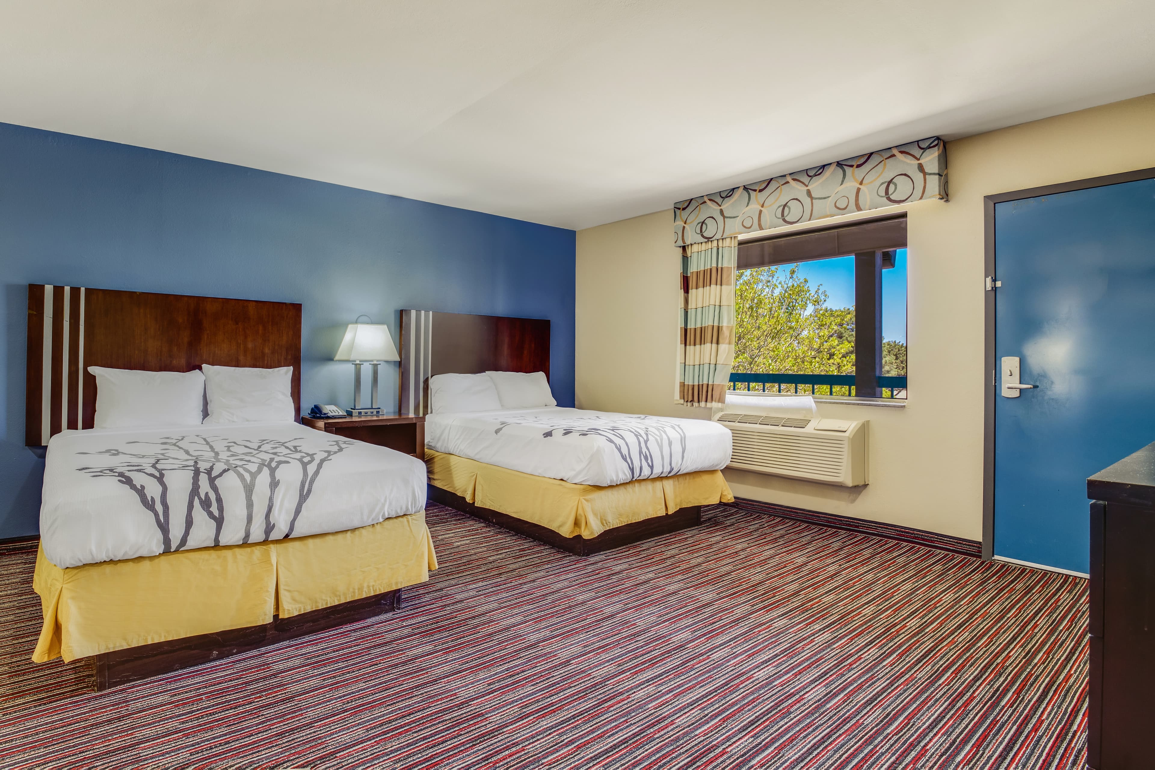 Econo Lodge Inn & Suites Enid South — 41