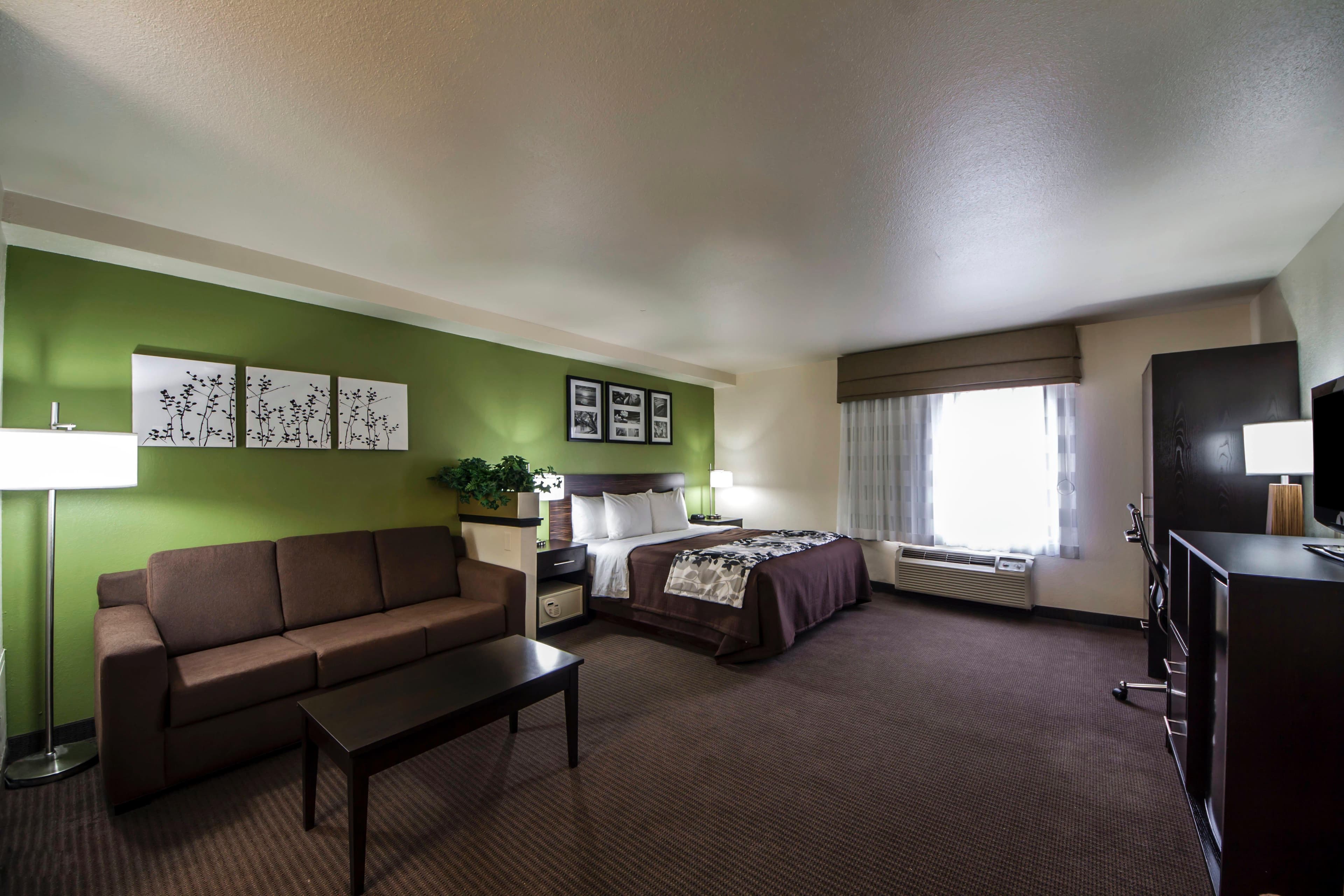 Sleep Inn & Suites Tulsa Central I-44 — 20