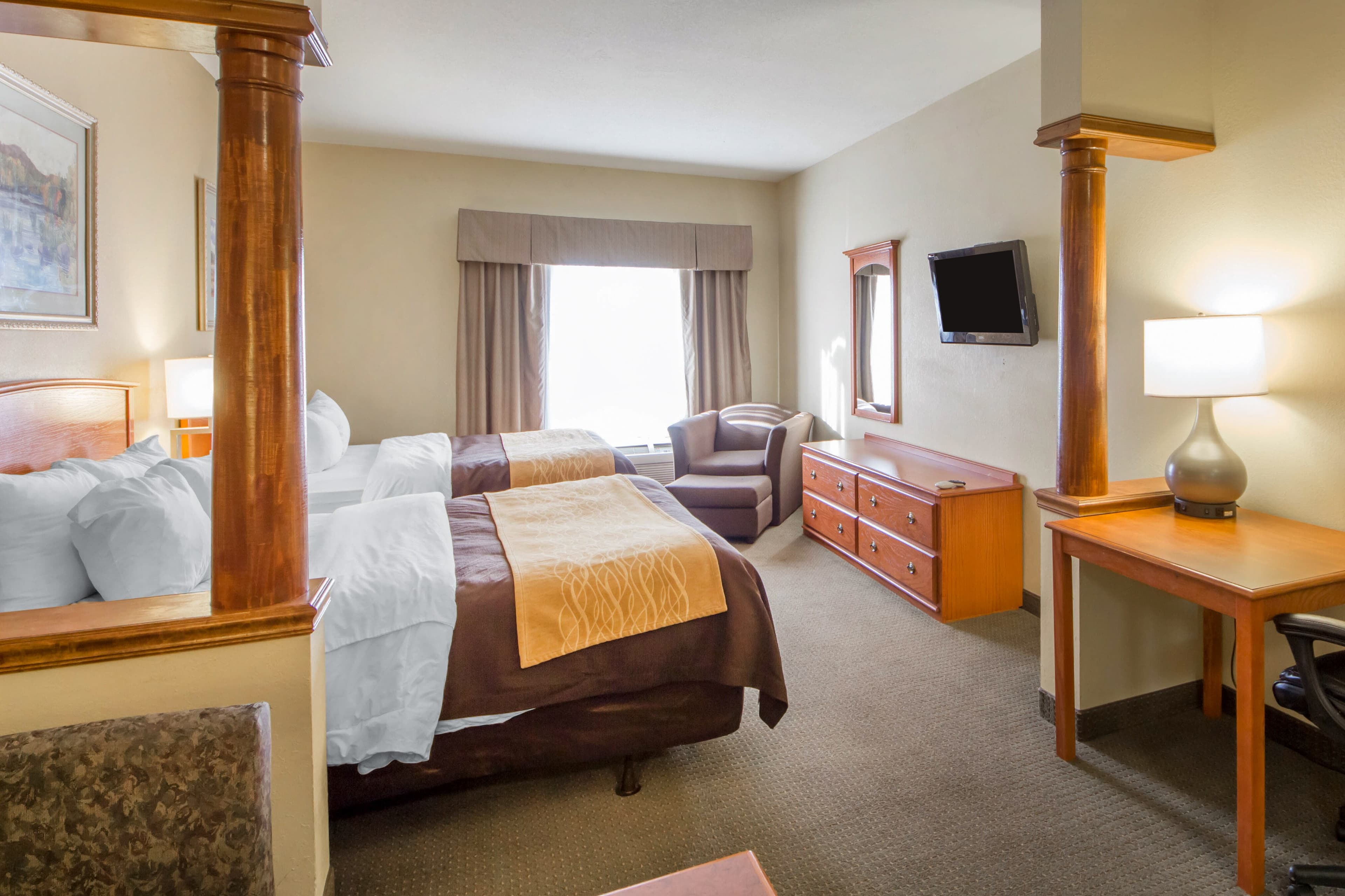 Quality Inn & Suites MidAmerica Industrial Park Area — 28