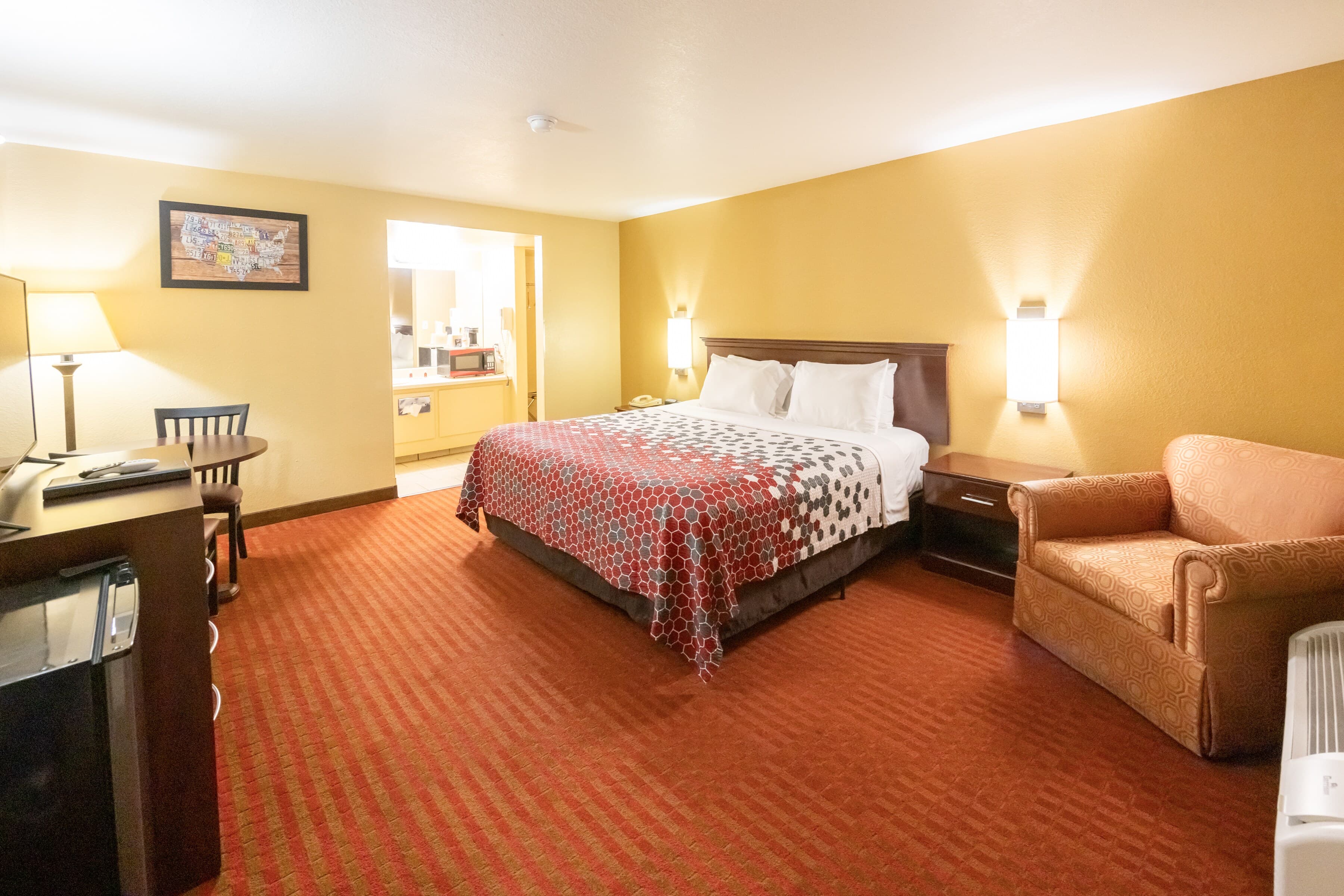 Econo Lodge McAlester — 6