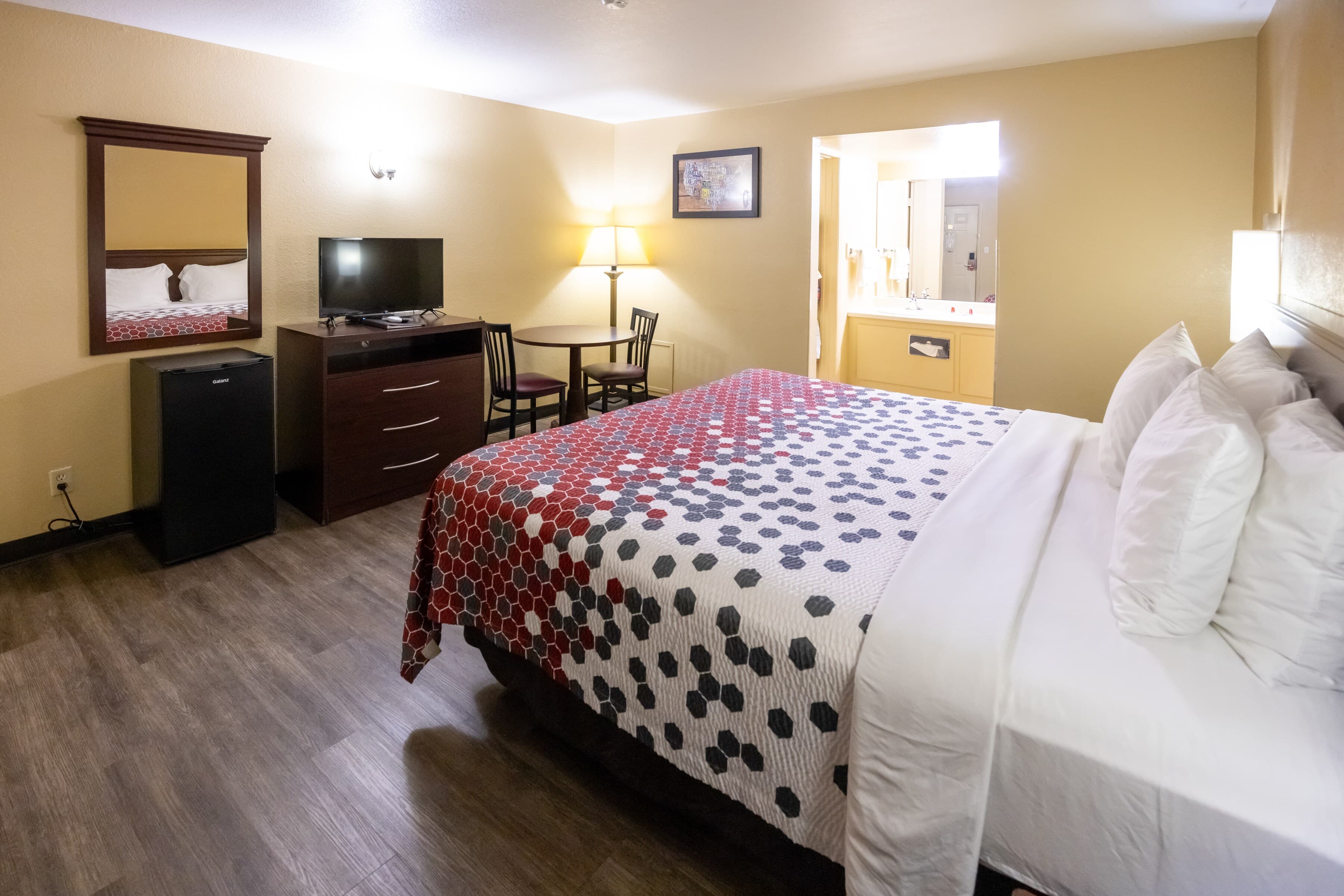 Econo Lodge McAlester — 9
