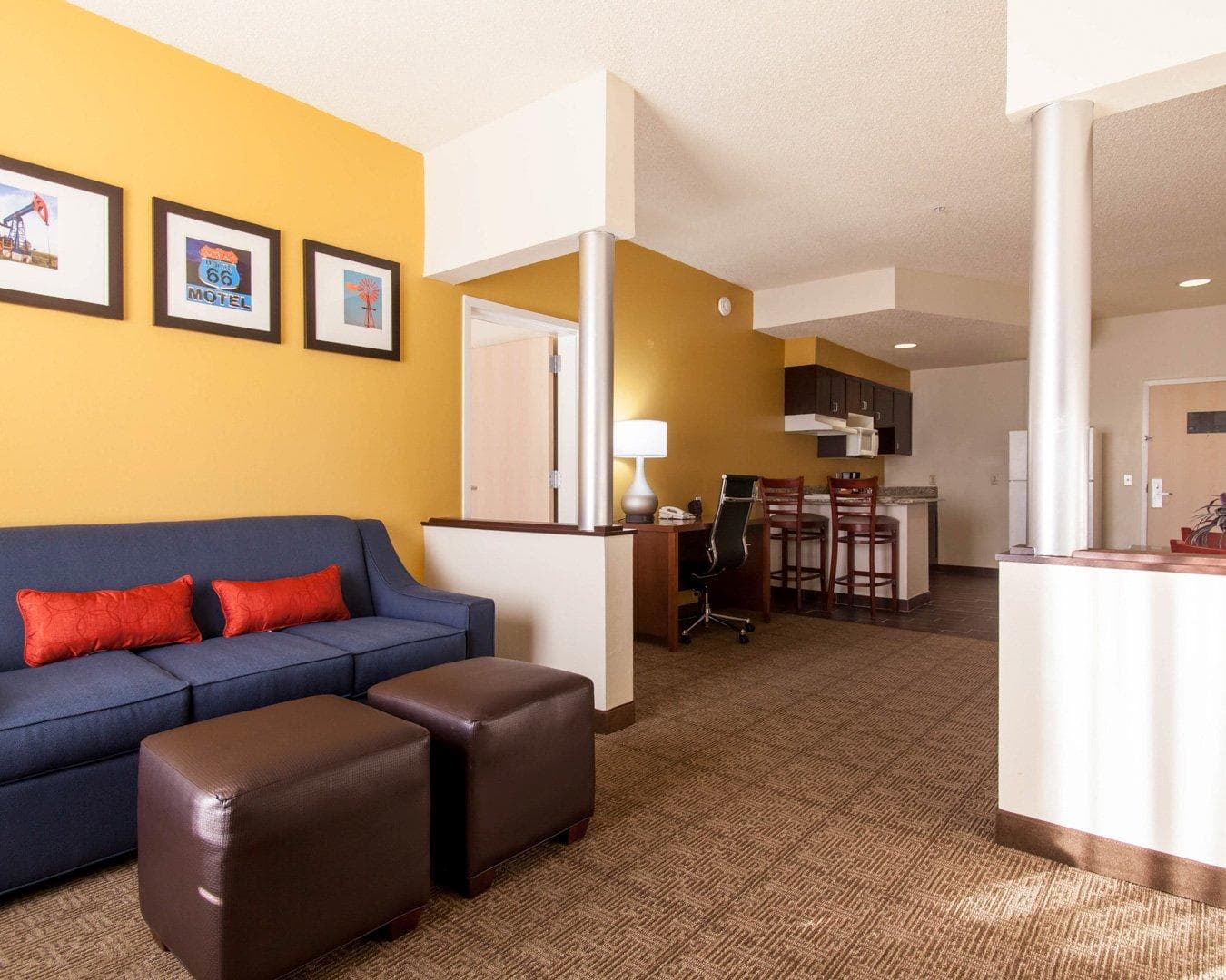 Comfort Suites Tulsa Central — 12