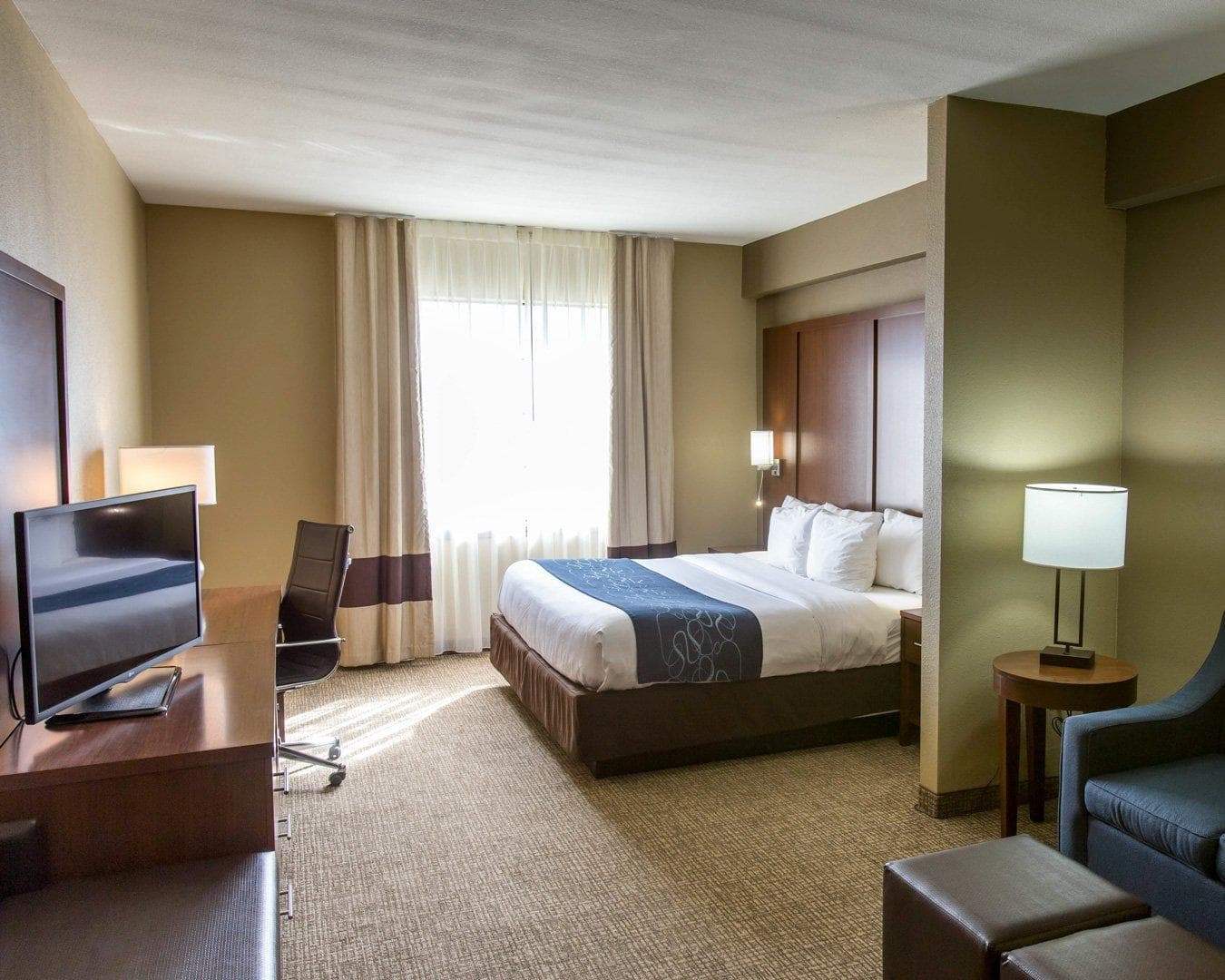 Comfort Suites Idabel - Image 1