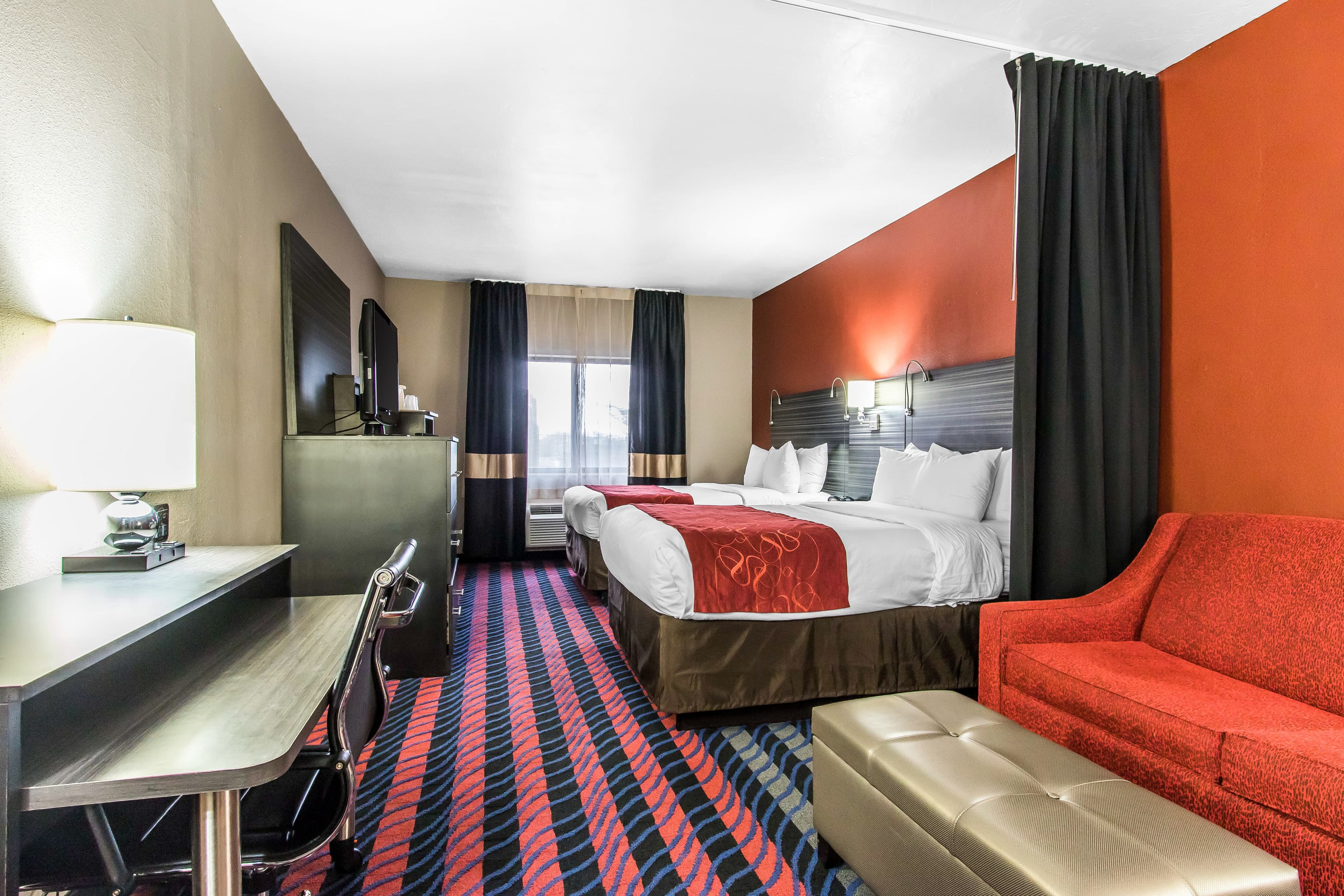 Comfort Suites Fairgrounds West — 7