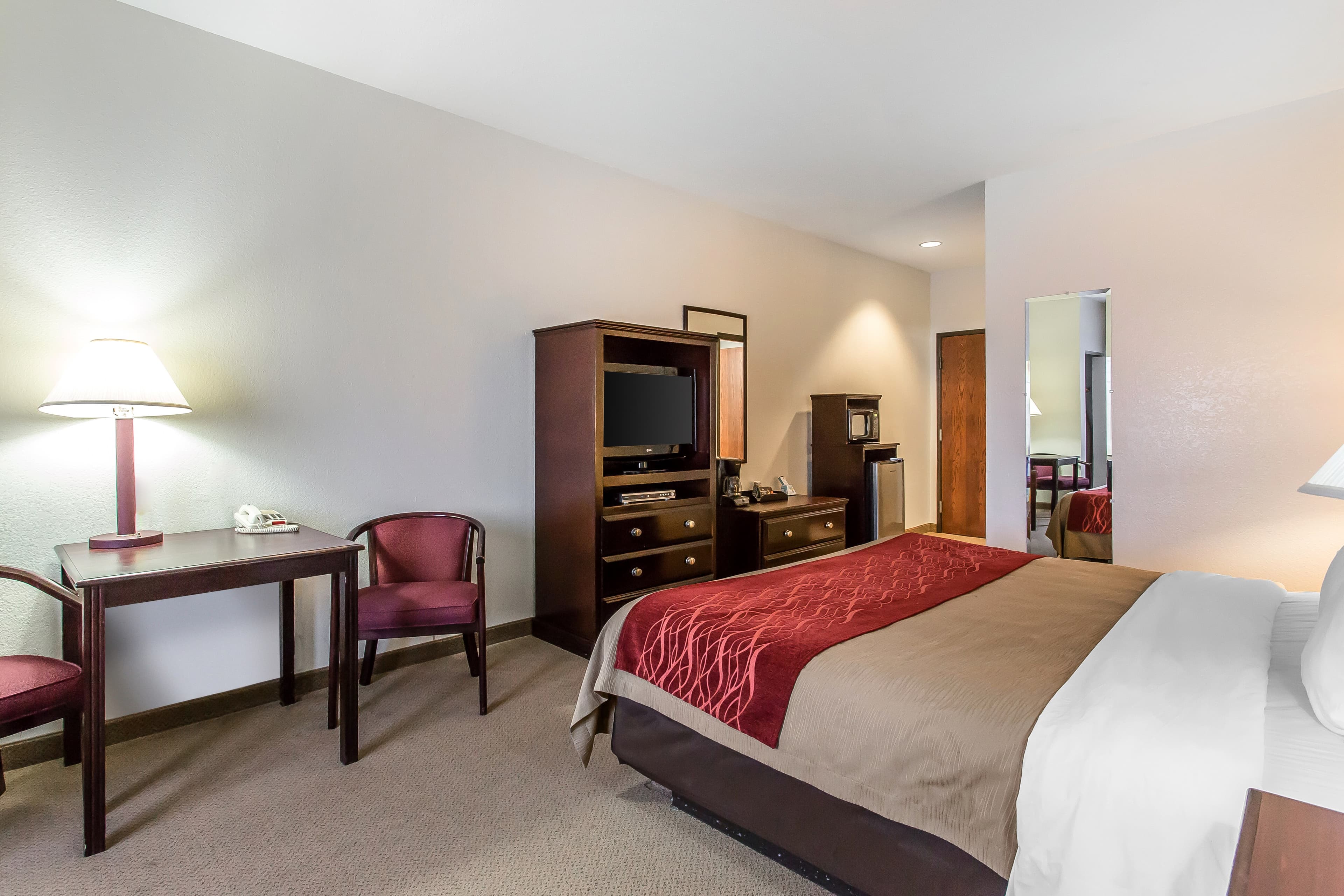 Quality Inn & Suites Guymon East - Image 4