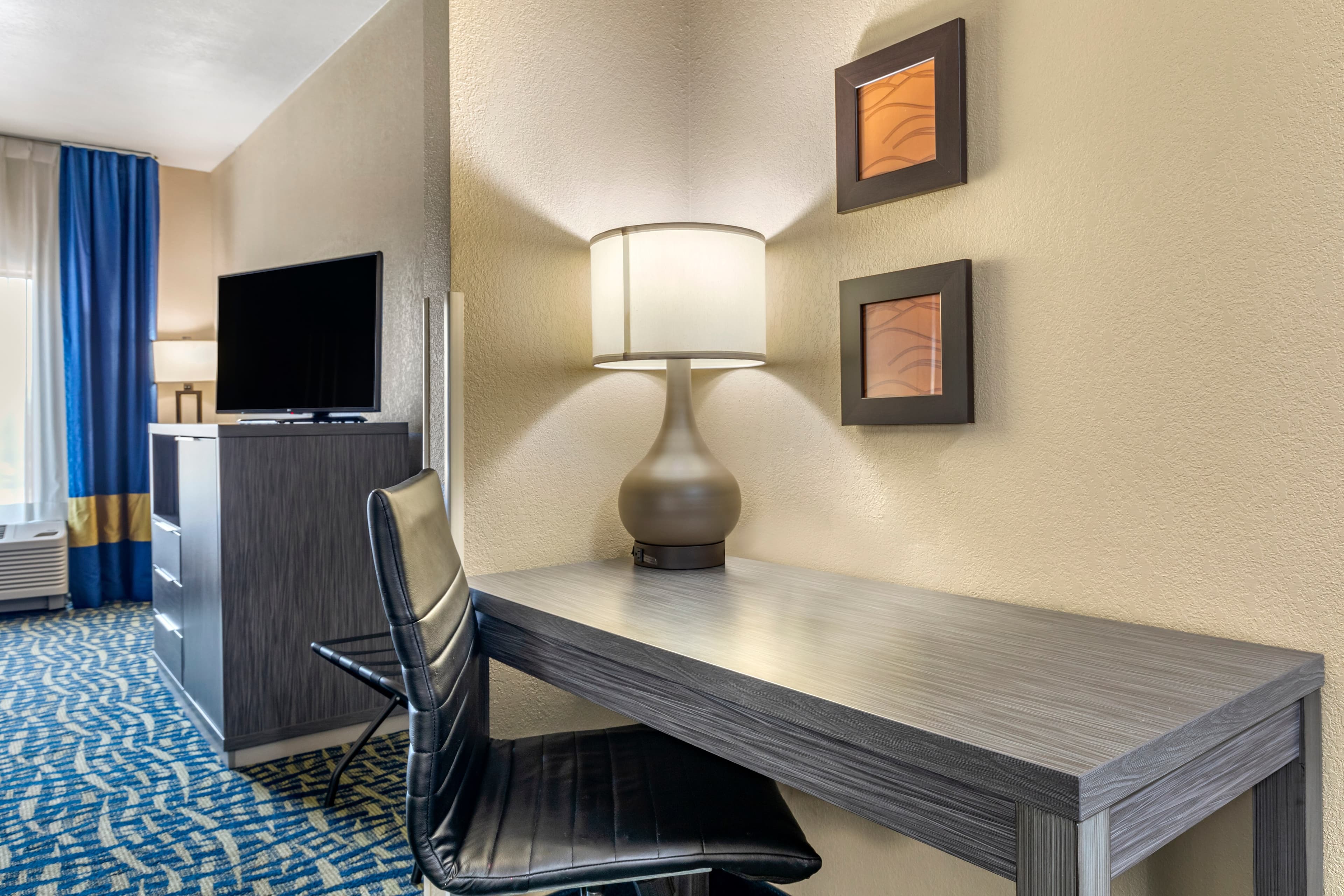 Comfort Inn & Suites Pauls Valley - City Lake — 28