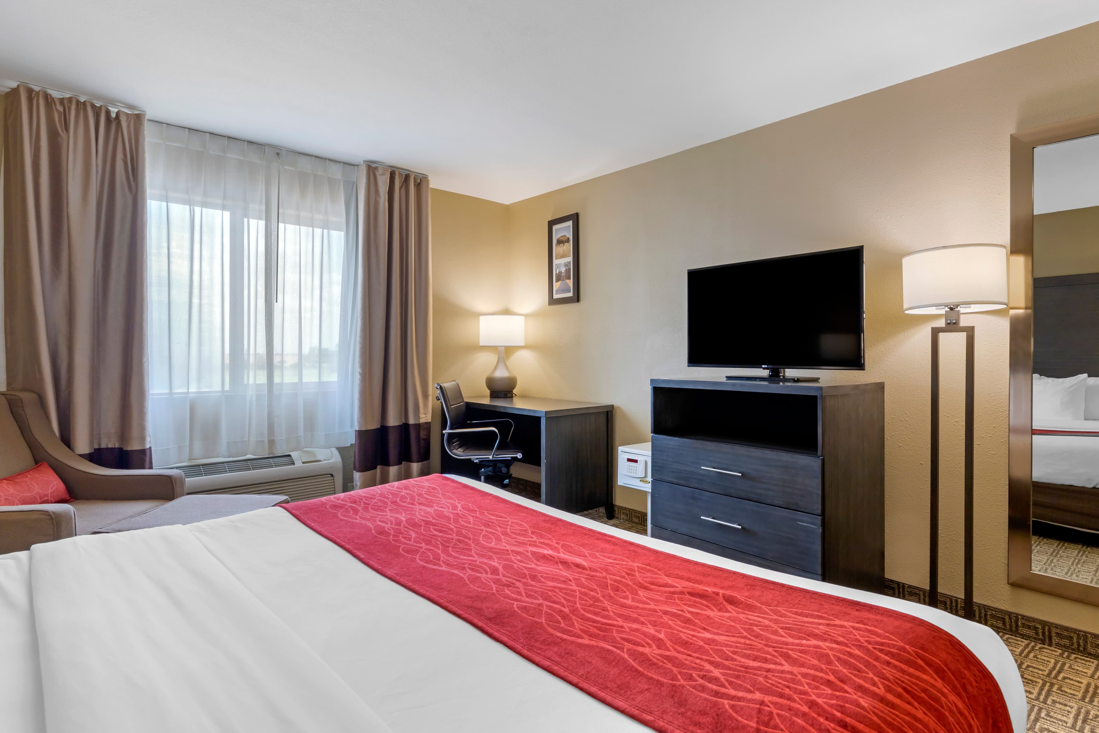 Comfort Inn & Suites Ponca City near Marland Mansion — 17