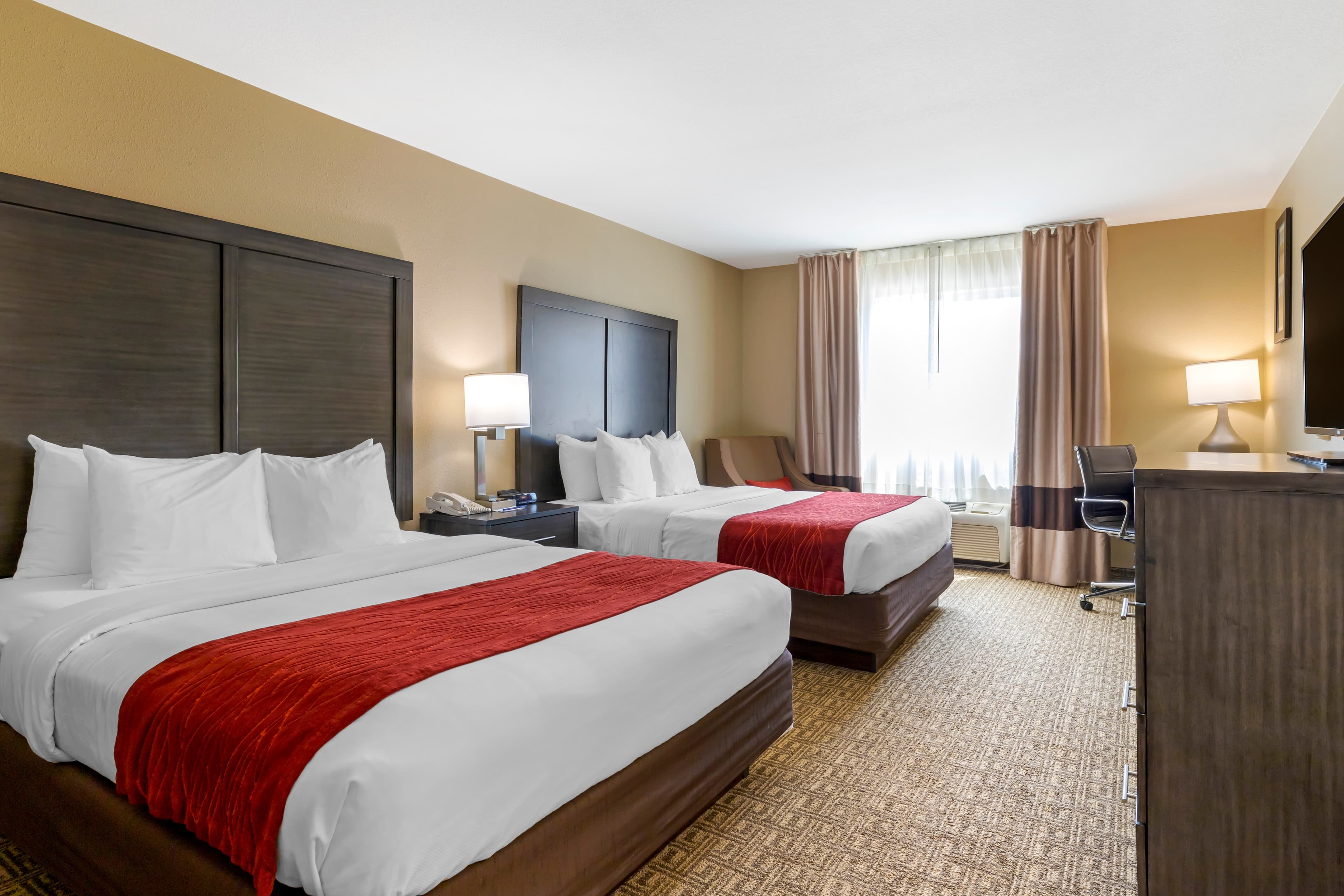 Comfort Inn & Suites Ponca City near Marland Mansion — 21