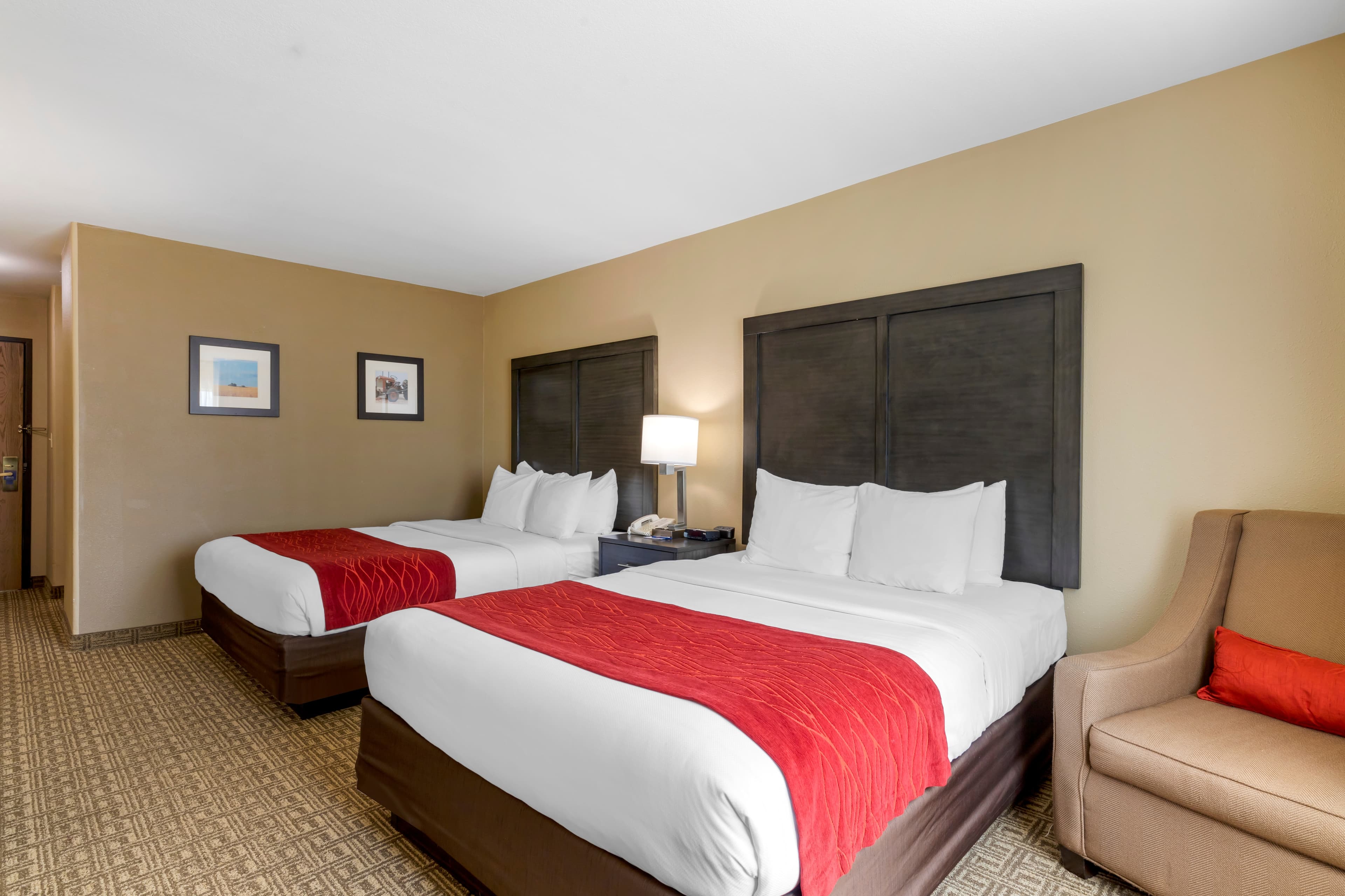 Comfort Inn & Suites Ponca City near Marland Mansion — 24