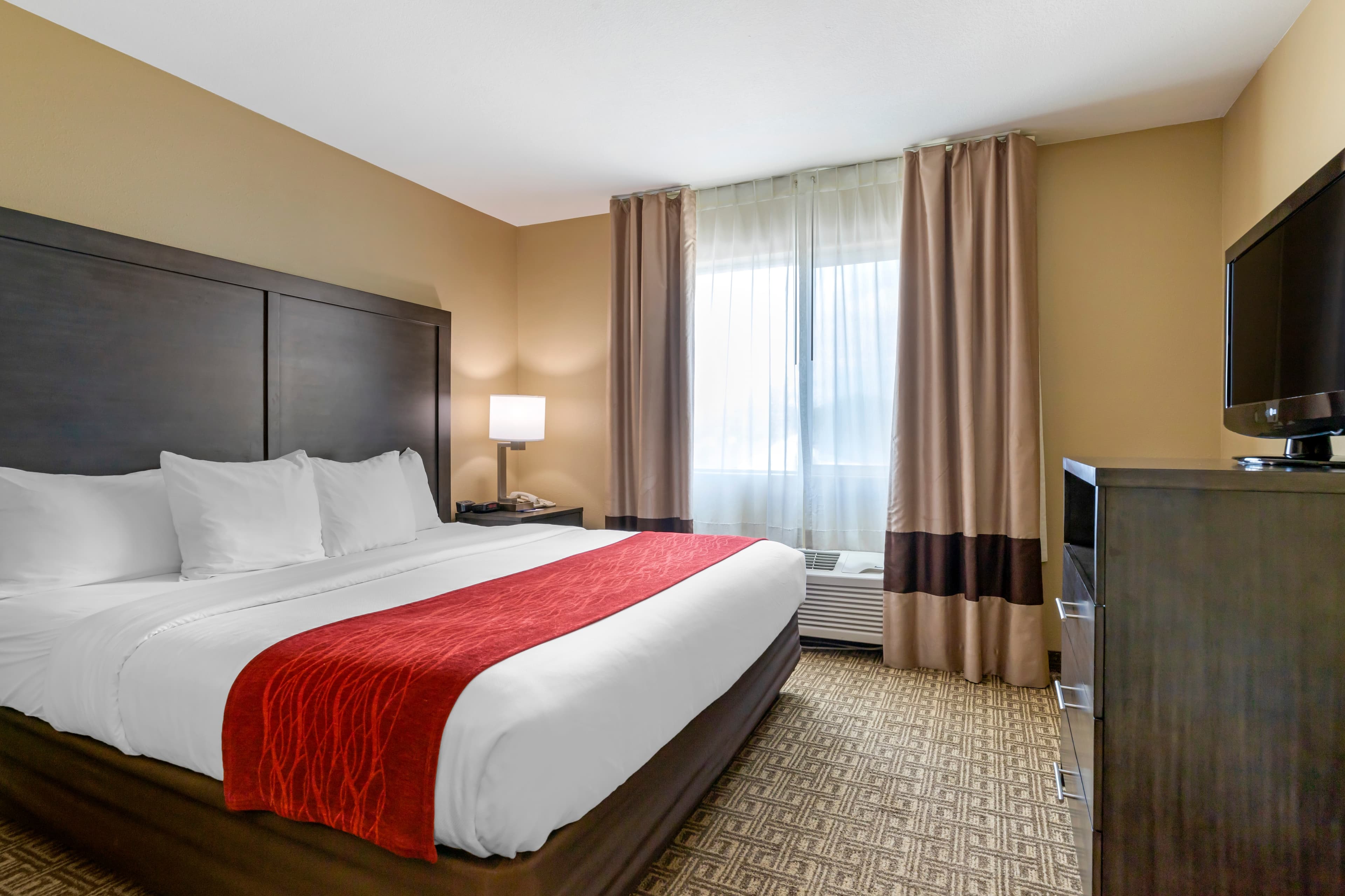 Comfort Inn & Suites Ponca City near Marland Mansion — 27