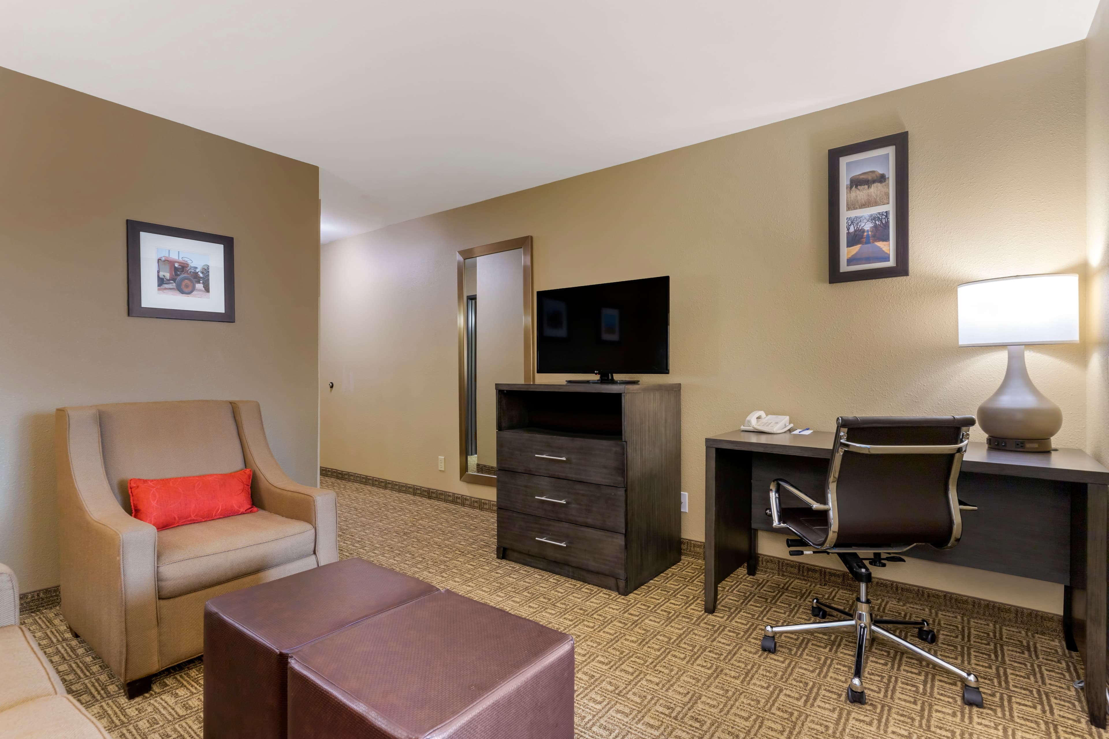 Comfort Inn & Suites Ponca City near Marland Mansion — 28