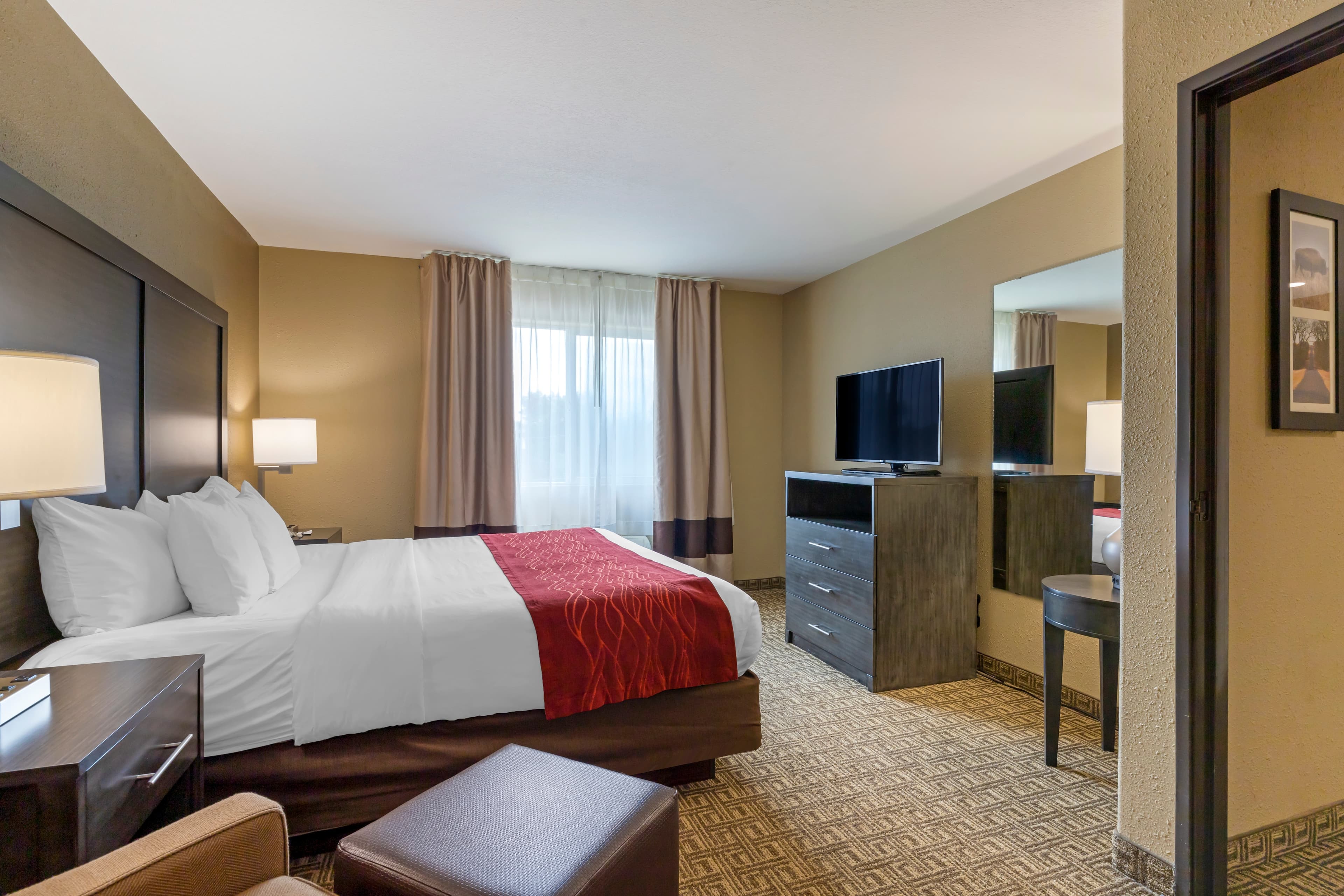 Comfort Inn & Suites Ponca City near Marland Mansion — 32