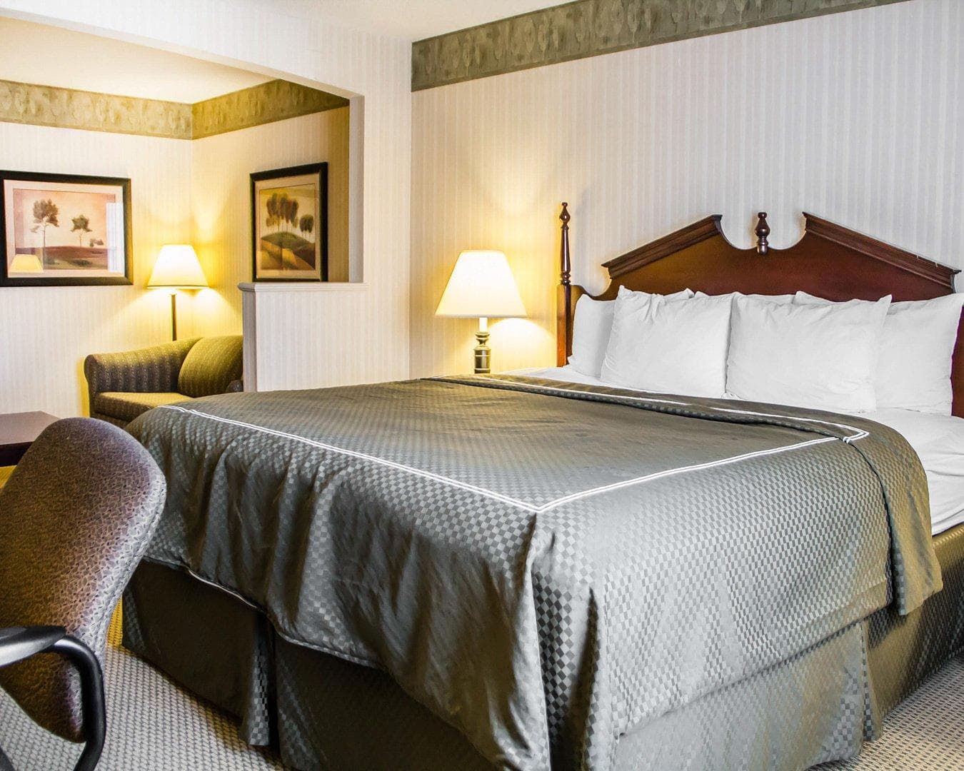 Comfort Suites McAlester - Image 2