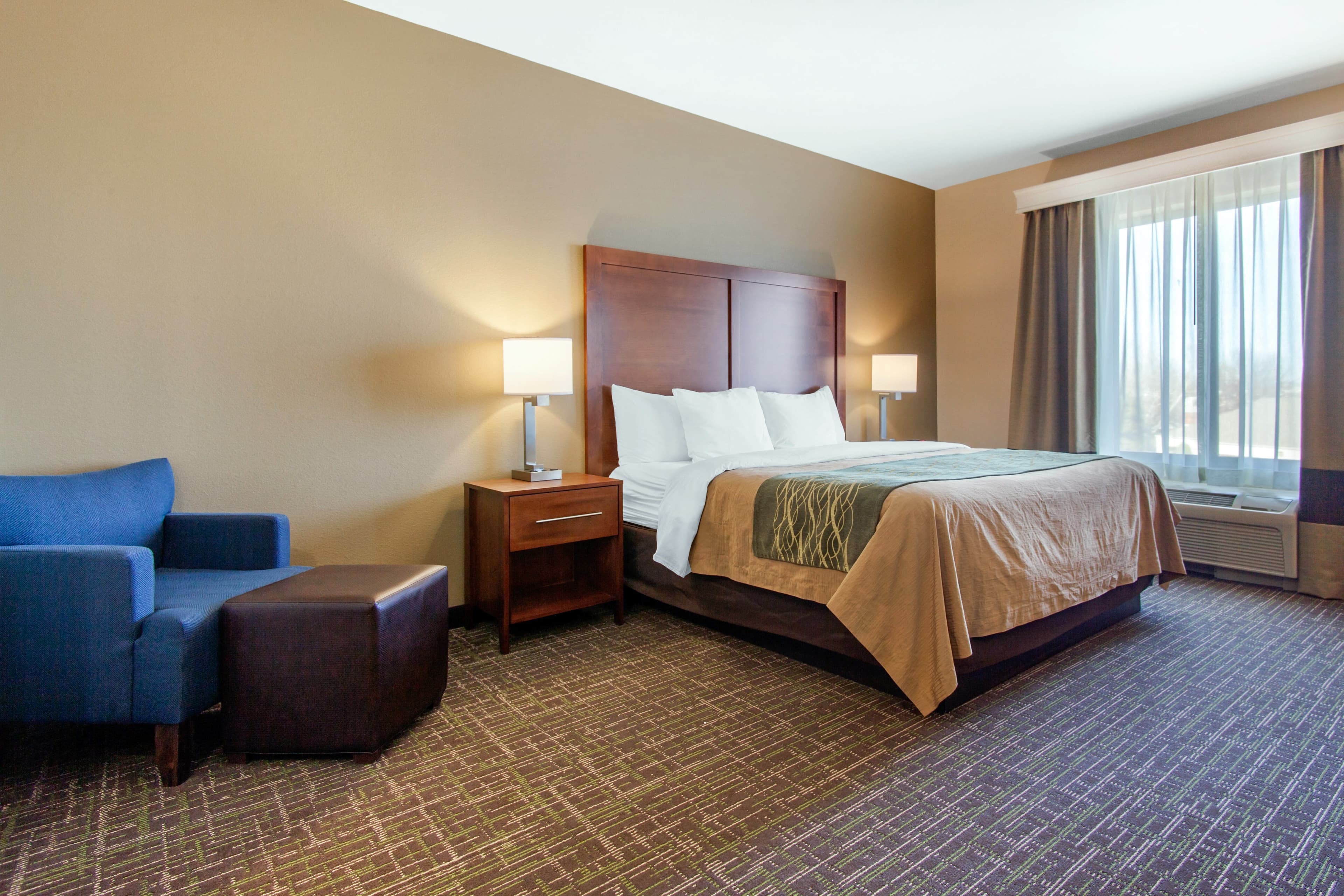 Comfort Inn & Suites Norman near University - Image 2