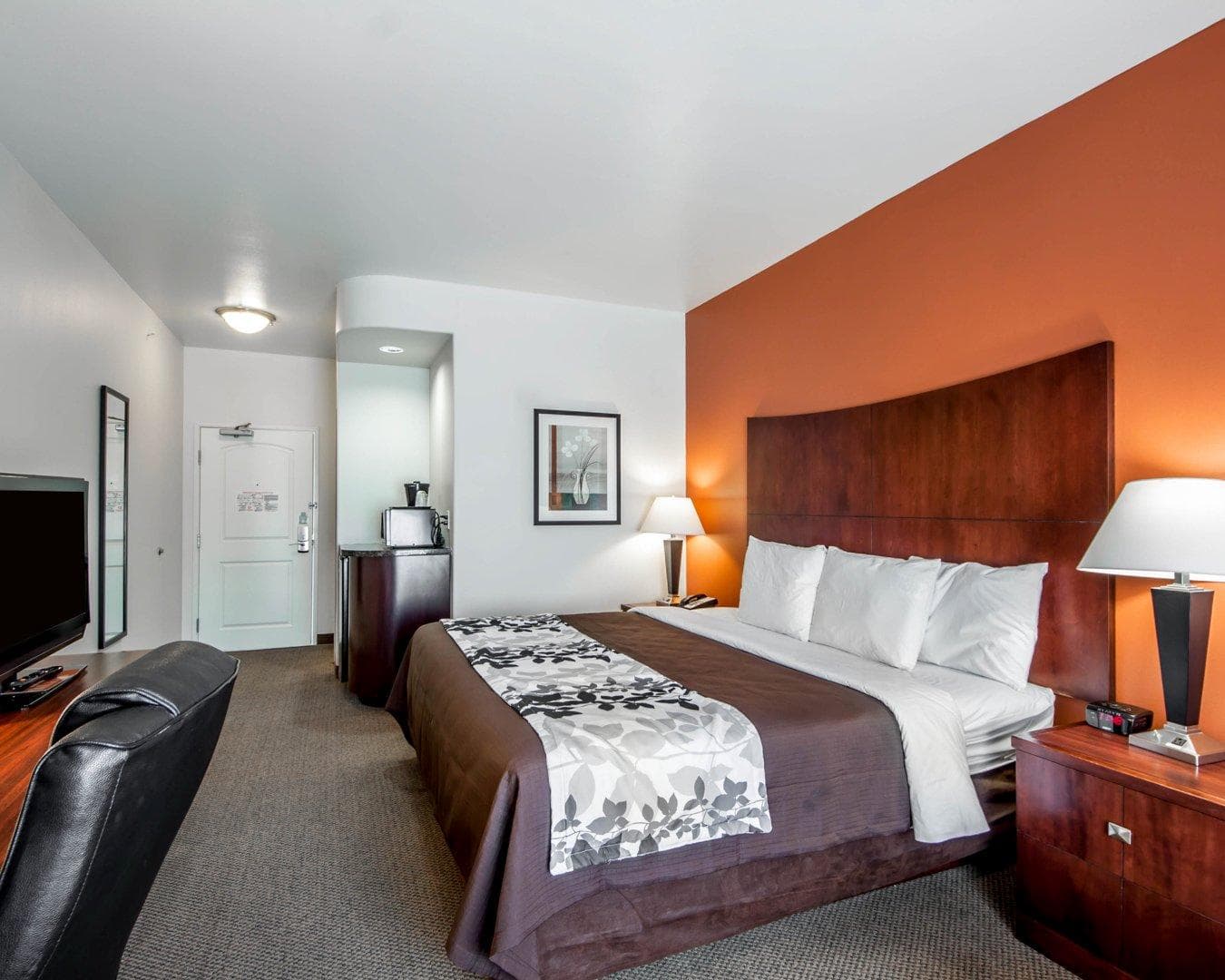 Sleep Inn & Suites Lawton Near Fort Sill - Image 2