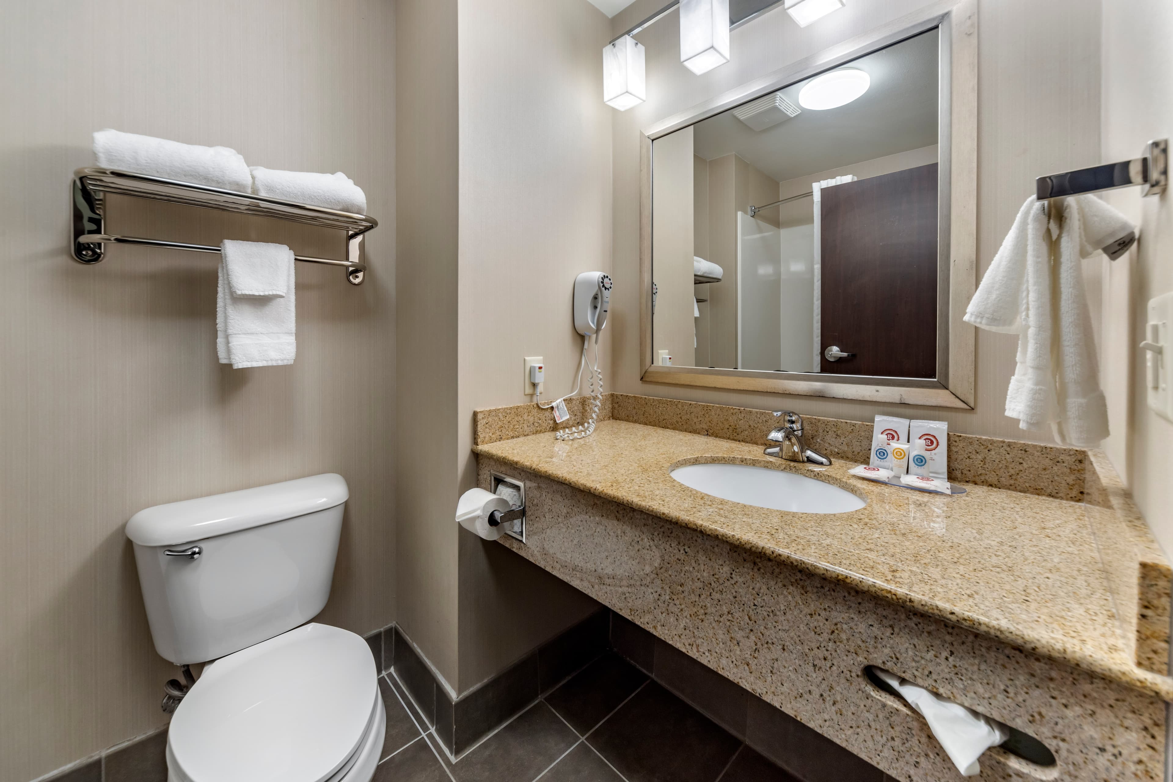 Comfort Inn & Suites Oklahoma City West - I-40 — 29
