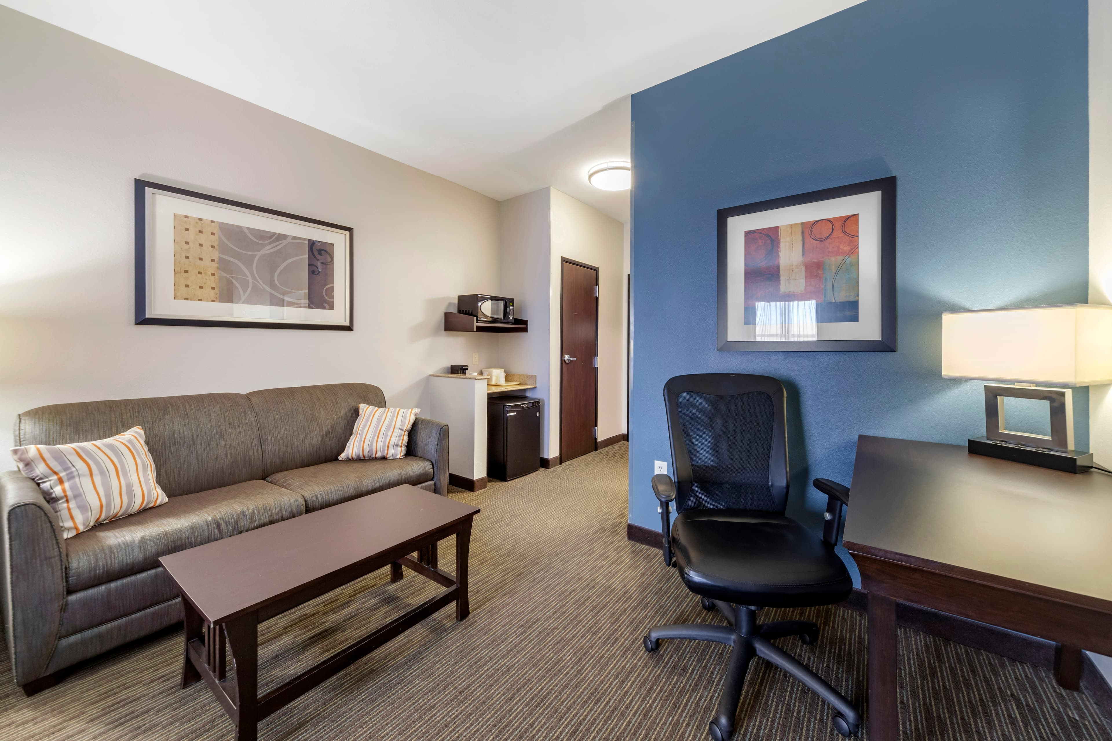 Comfort Inn & Suites Oklahoma City West - I-40 — 13