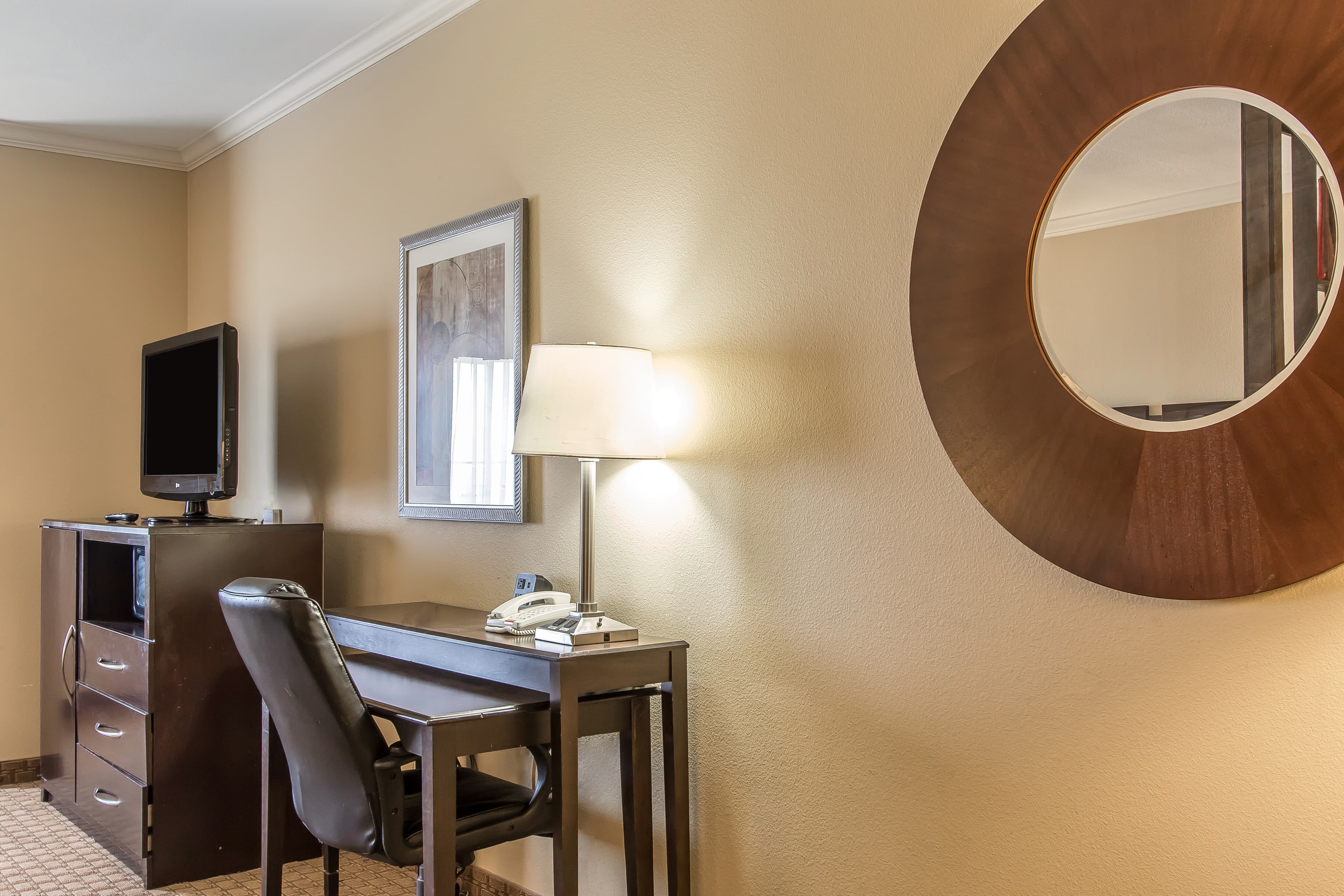 Comfort Suites Lawton Near Fort Sill — 10