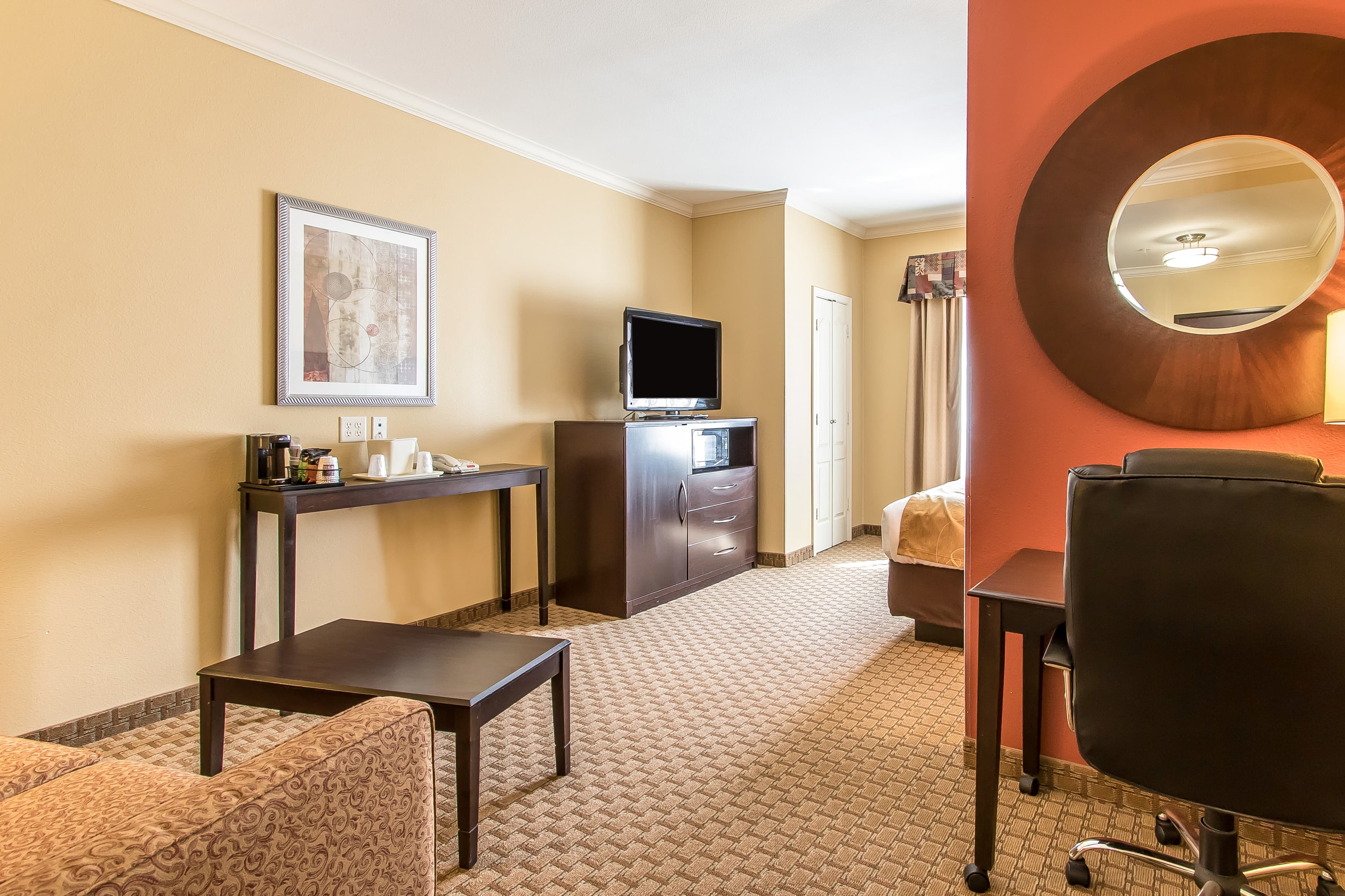 Comfort Suites Lawton Near Fort Sill — 6