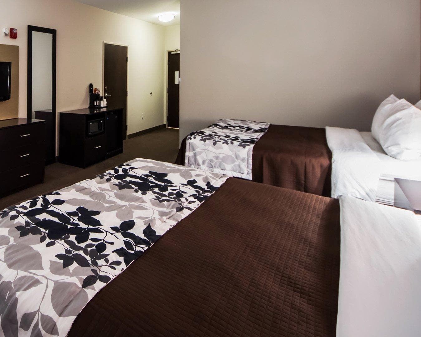 Sleep Inn & Suites Elk City Route 66 — 14