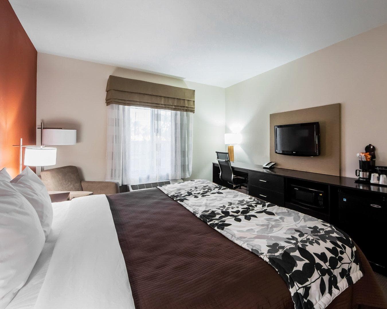 Sleep Inn & Suites Elk City Route 66 - Image 3