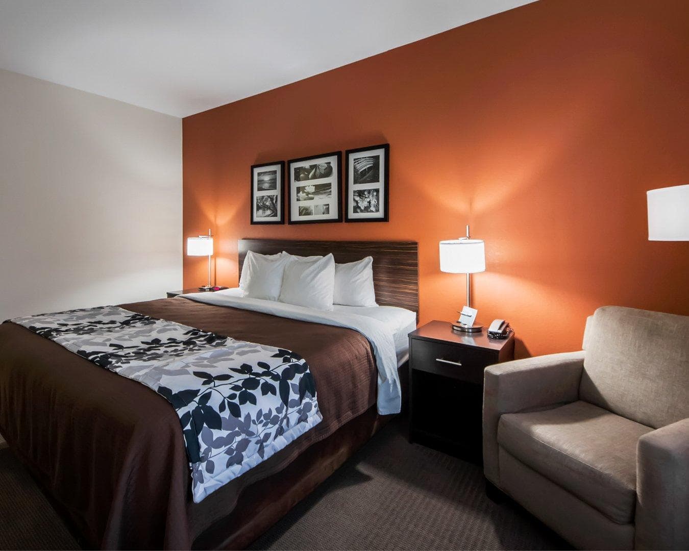 Sleep Inn & Suites Elk City Route 66 - Image 4