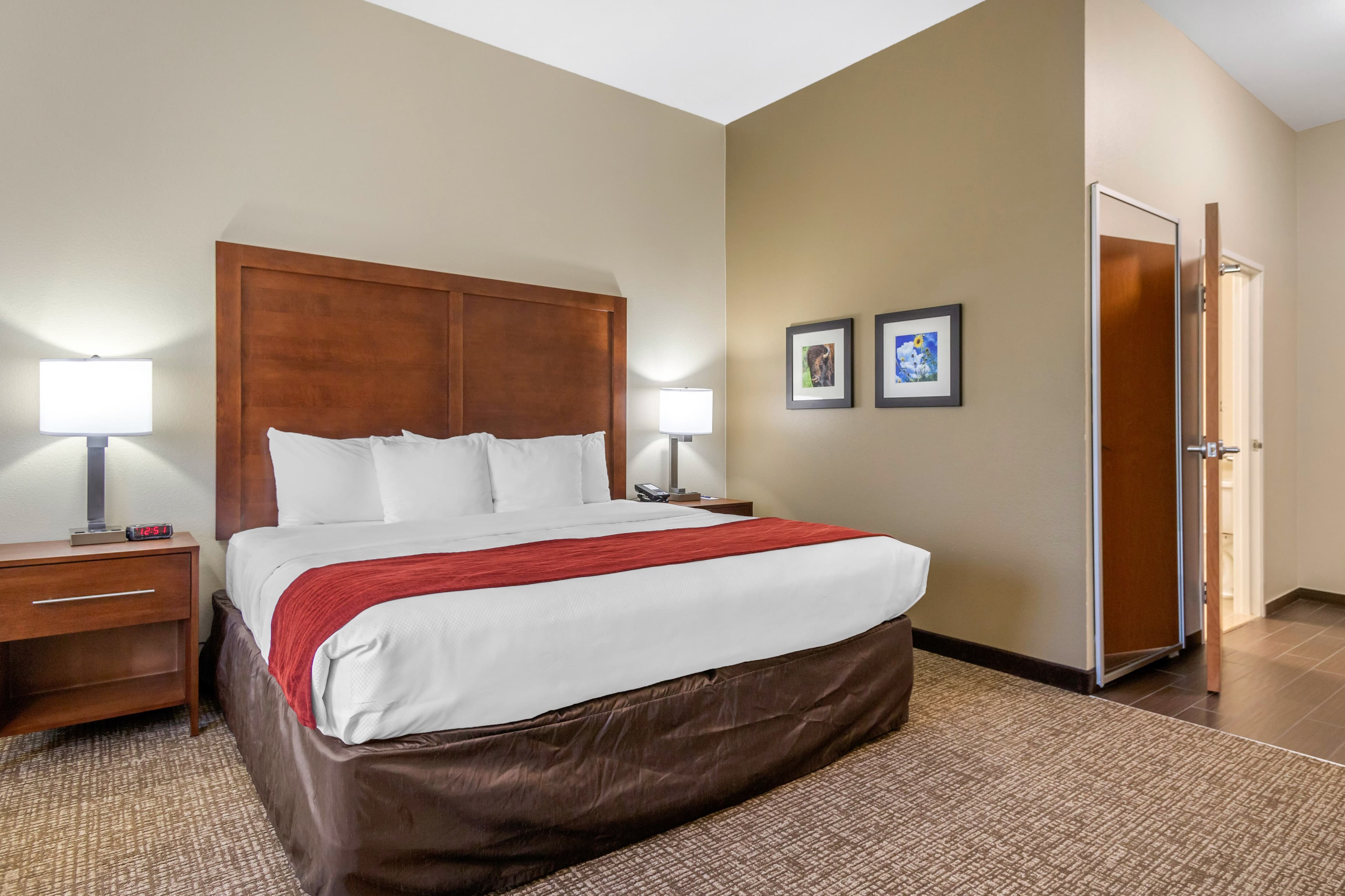 Comfort Inn & Suites Glenpool - Image 5