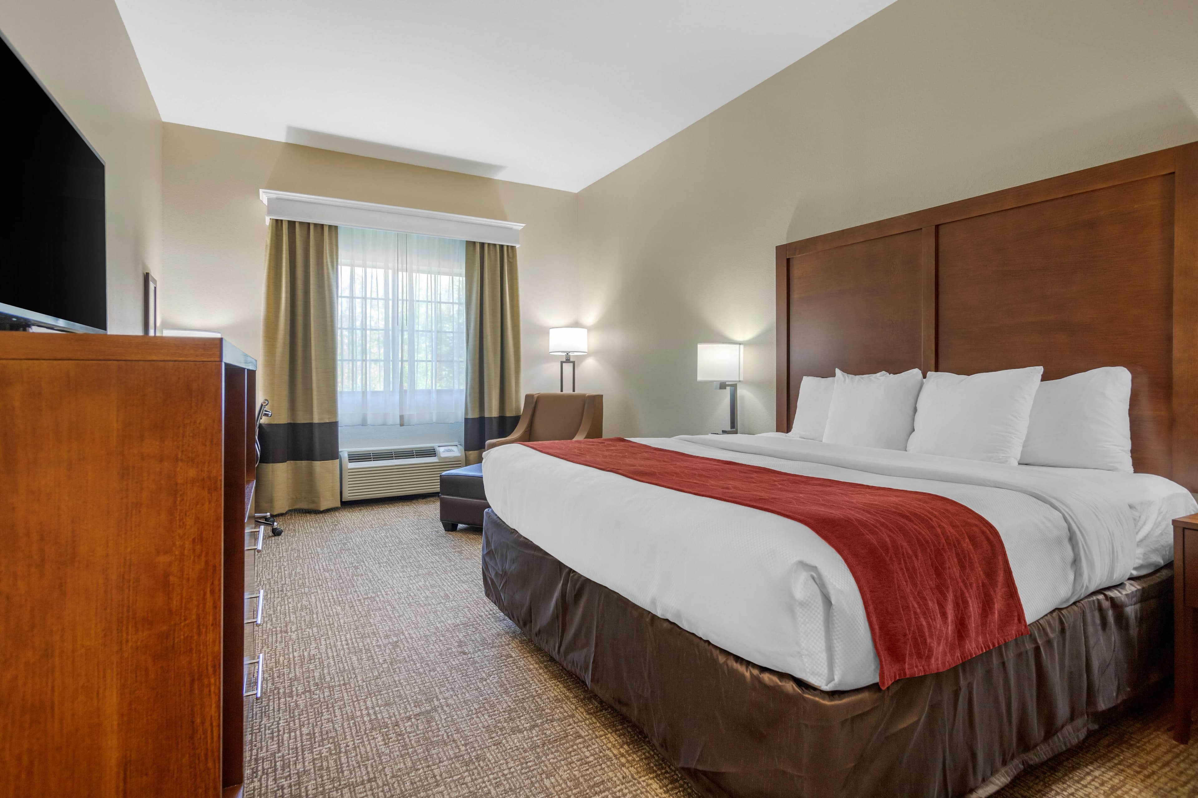 Comfort Inn & Suites Glenpool — 13