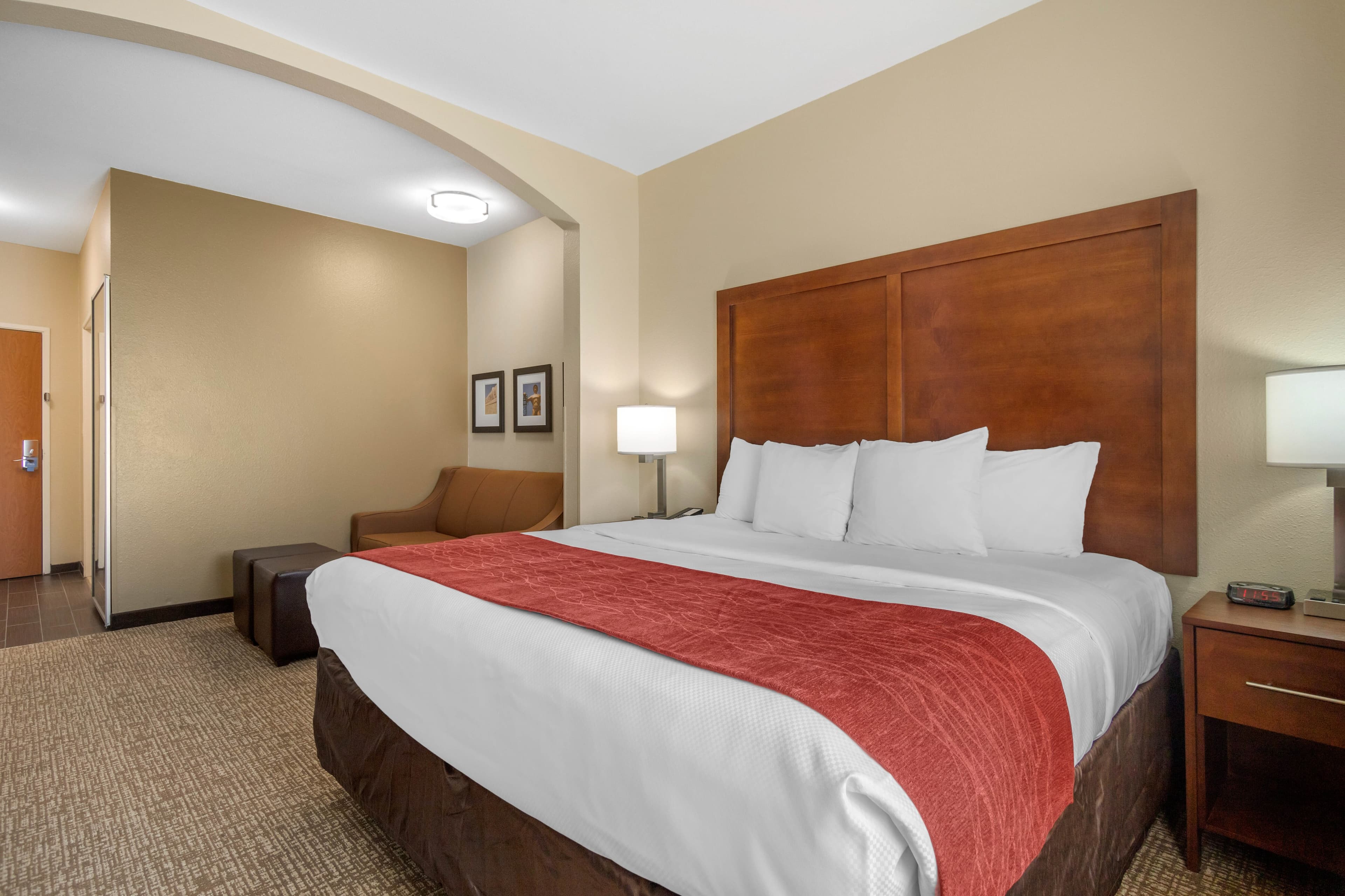 Comfort Inn & Suites Glenpool — 22