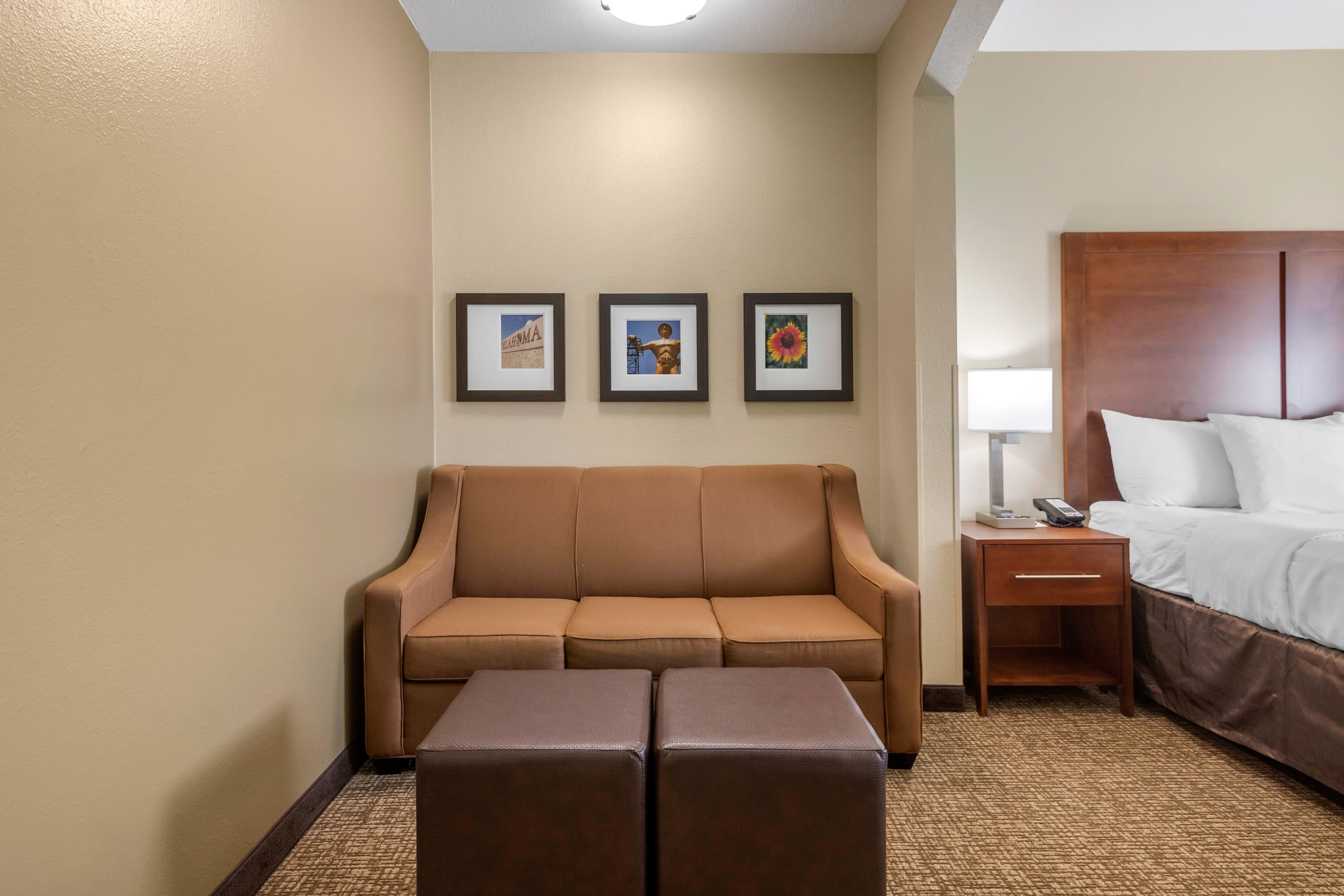 Comfort Inn & Suites Glenpool — 24