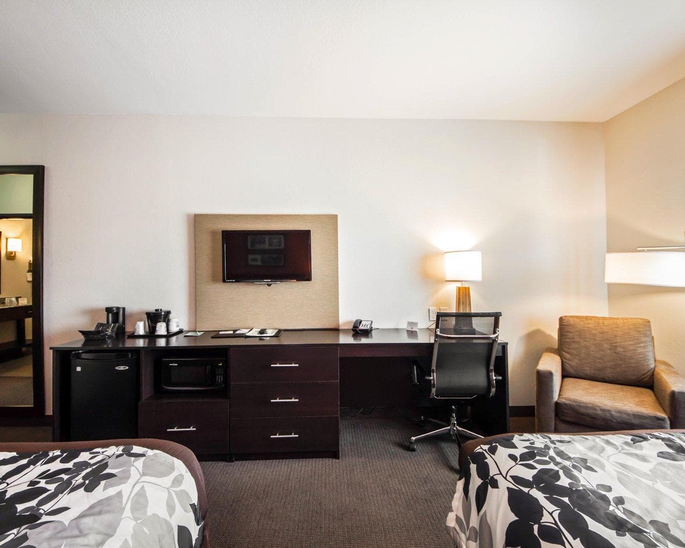 Sleep Inn & Suites Hennessey — 6