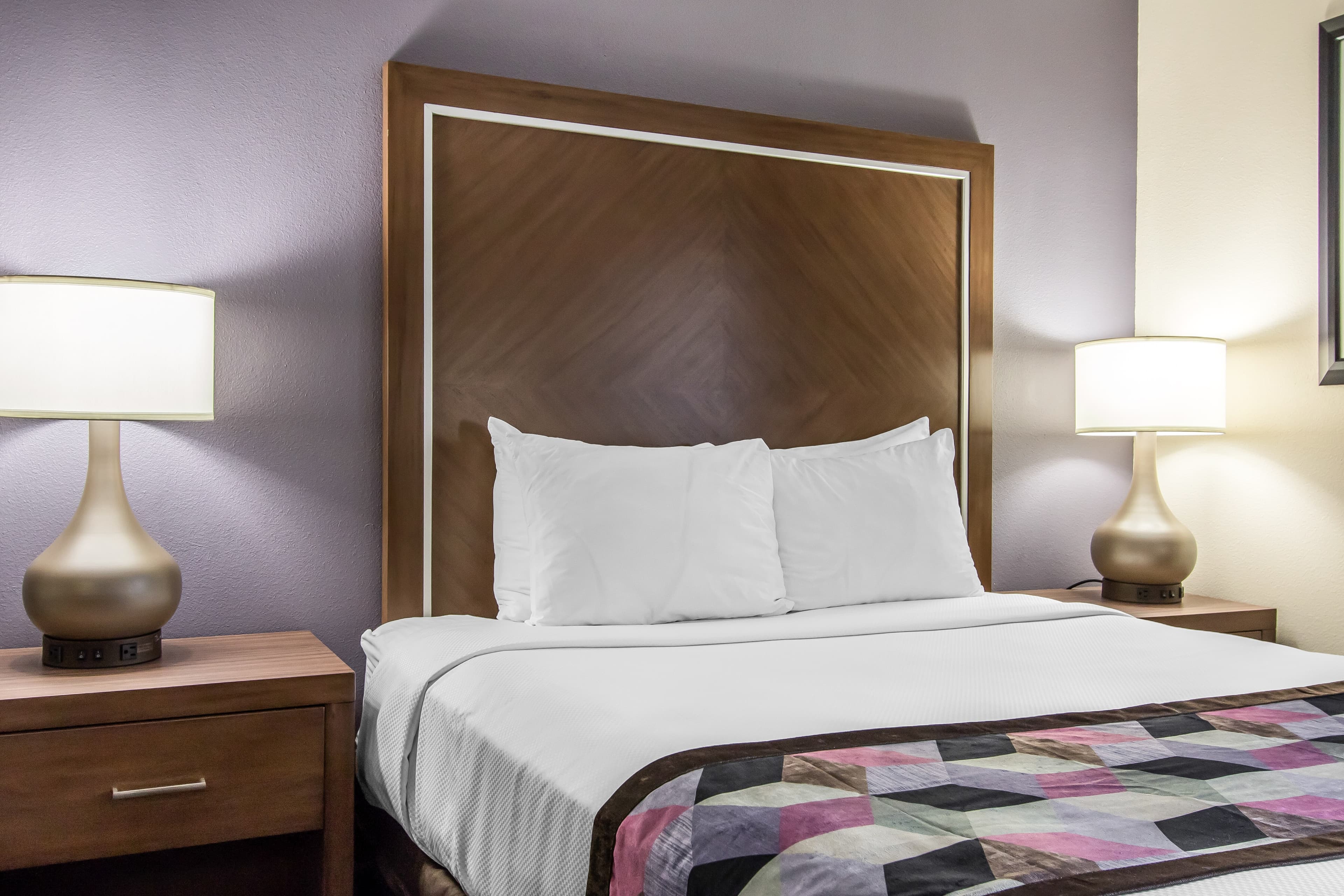 Comfort Inn Tulsa Midtown — 8