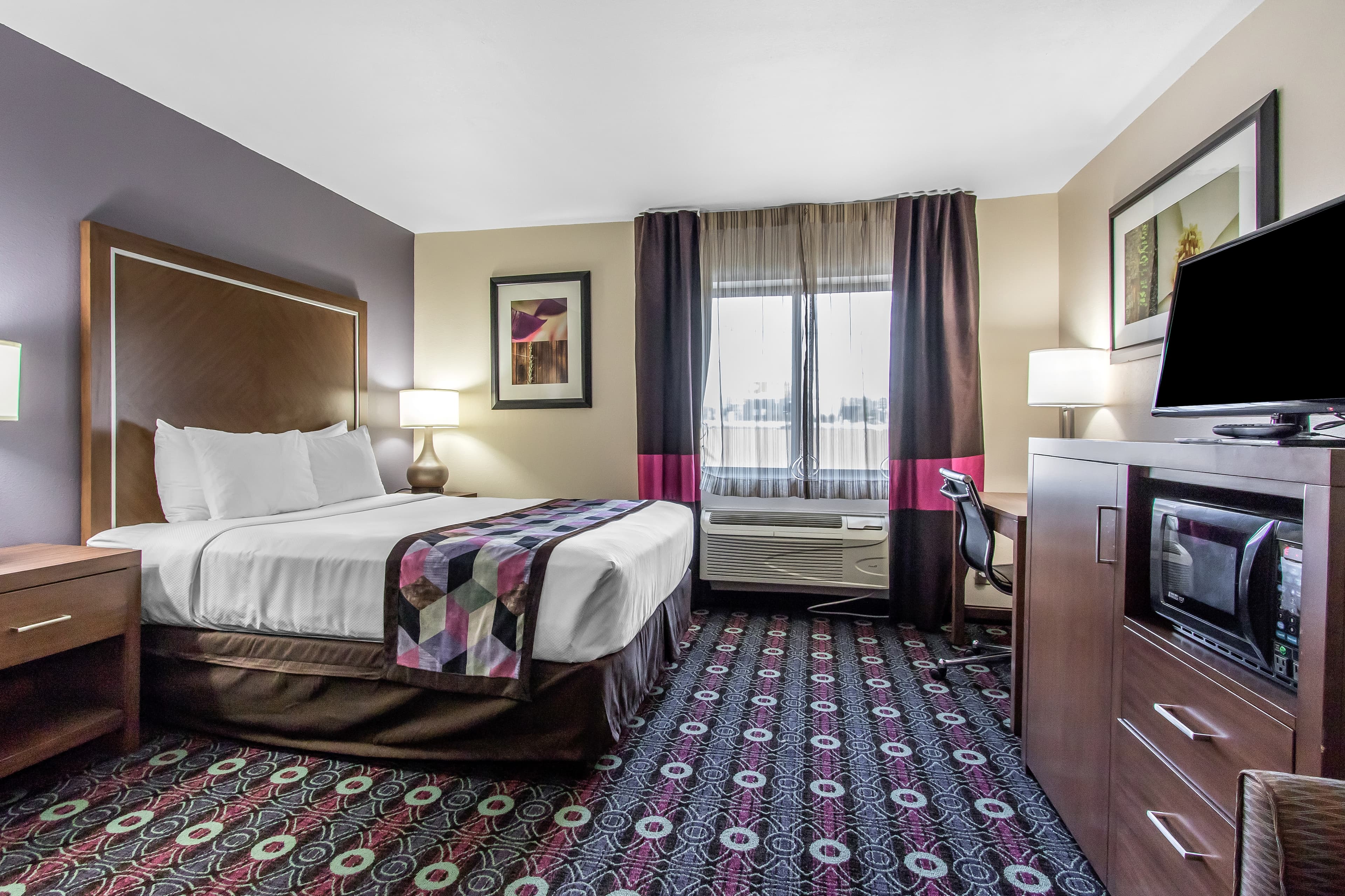 Comfort Inn Tulsa Midtown — 10