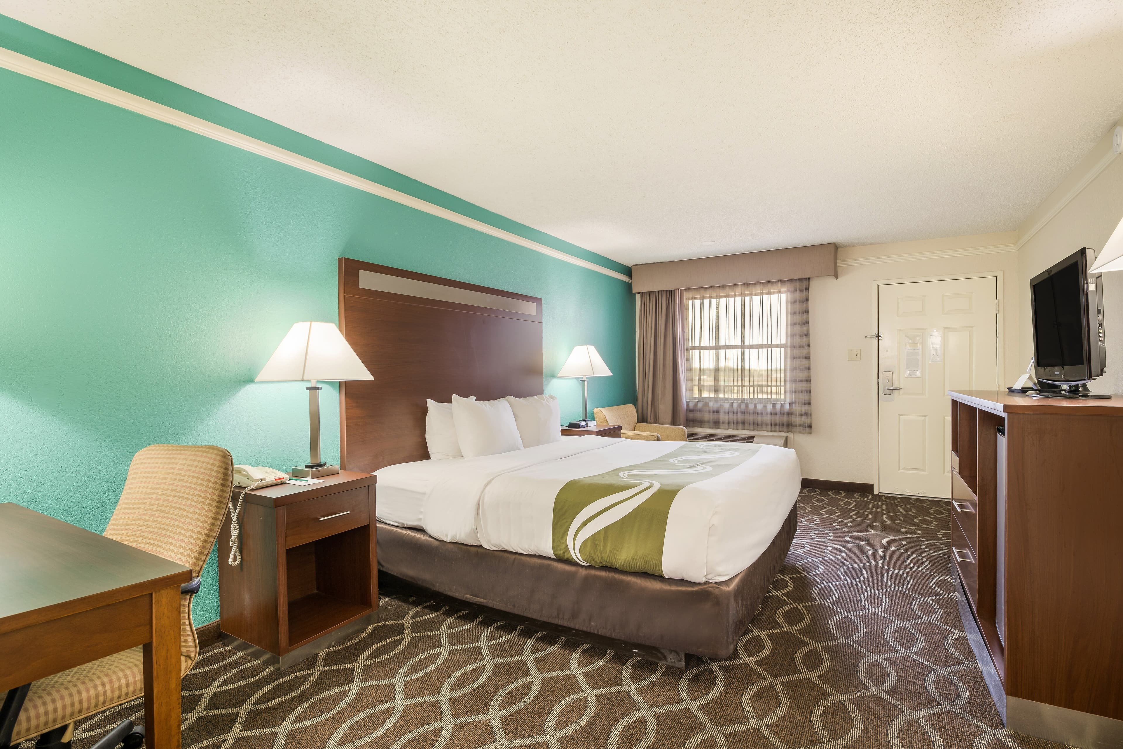 Quality Inn Tulsa Central — 9