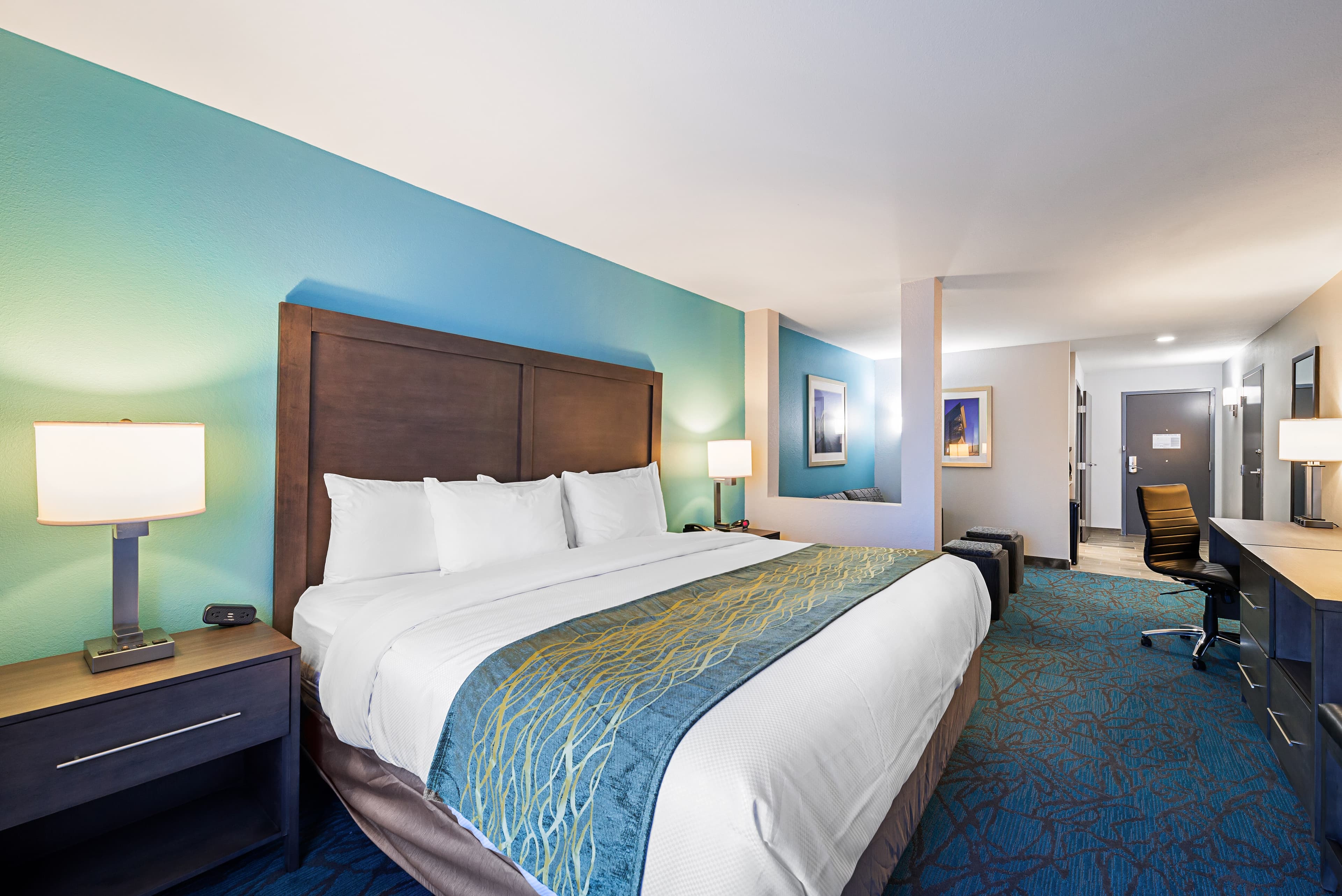 Comfort Inn & Suites Oklahoma City near Bricktown — 11
