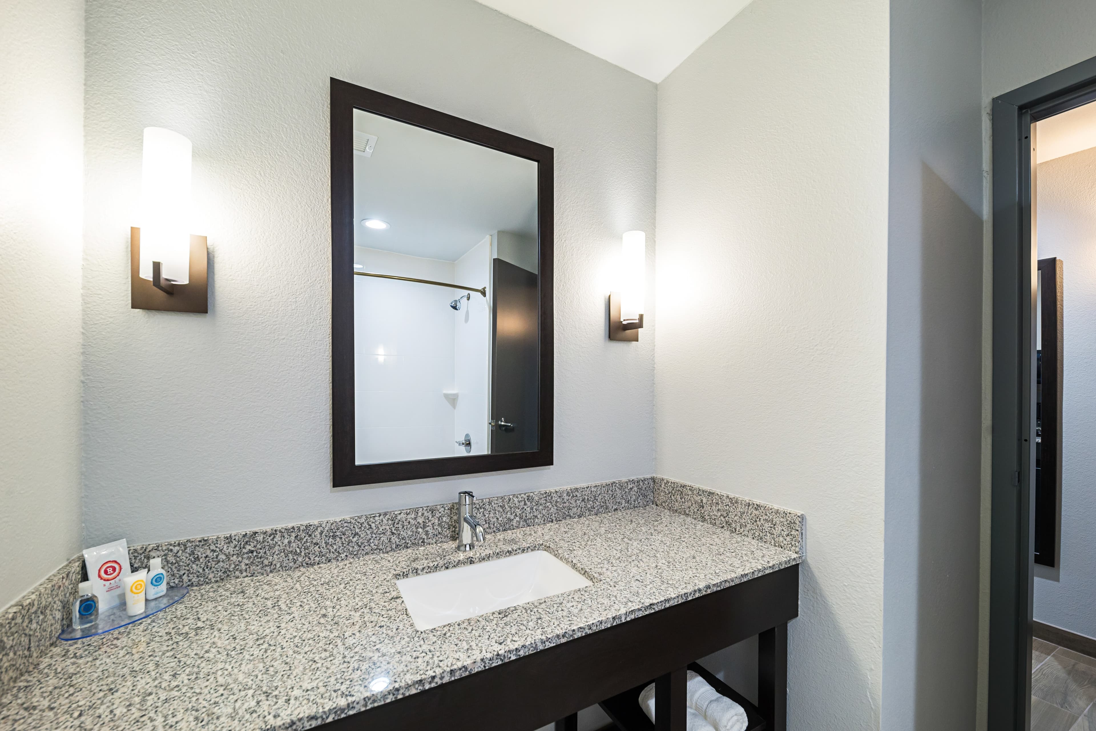Comfort Inn & Suites Oklahoma City near Bricktown — 20