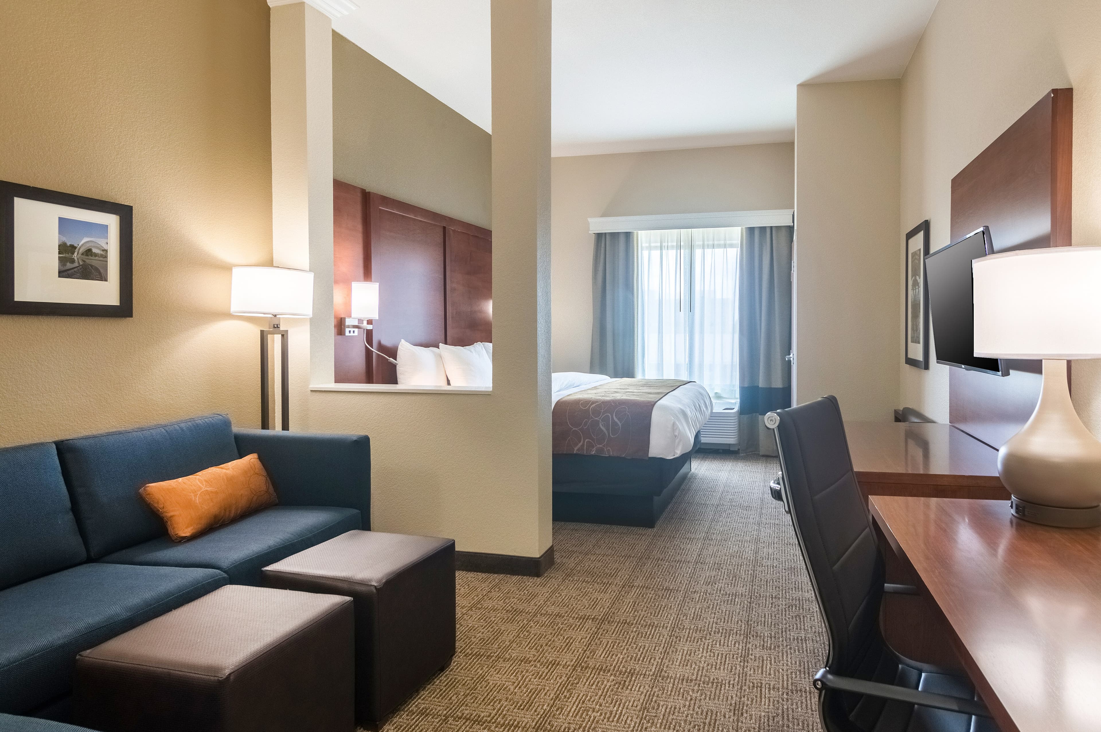 Comfort Suites Meridian and I-40 — 9