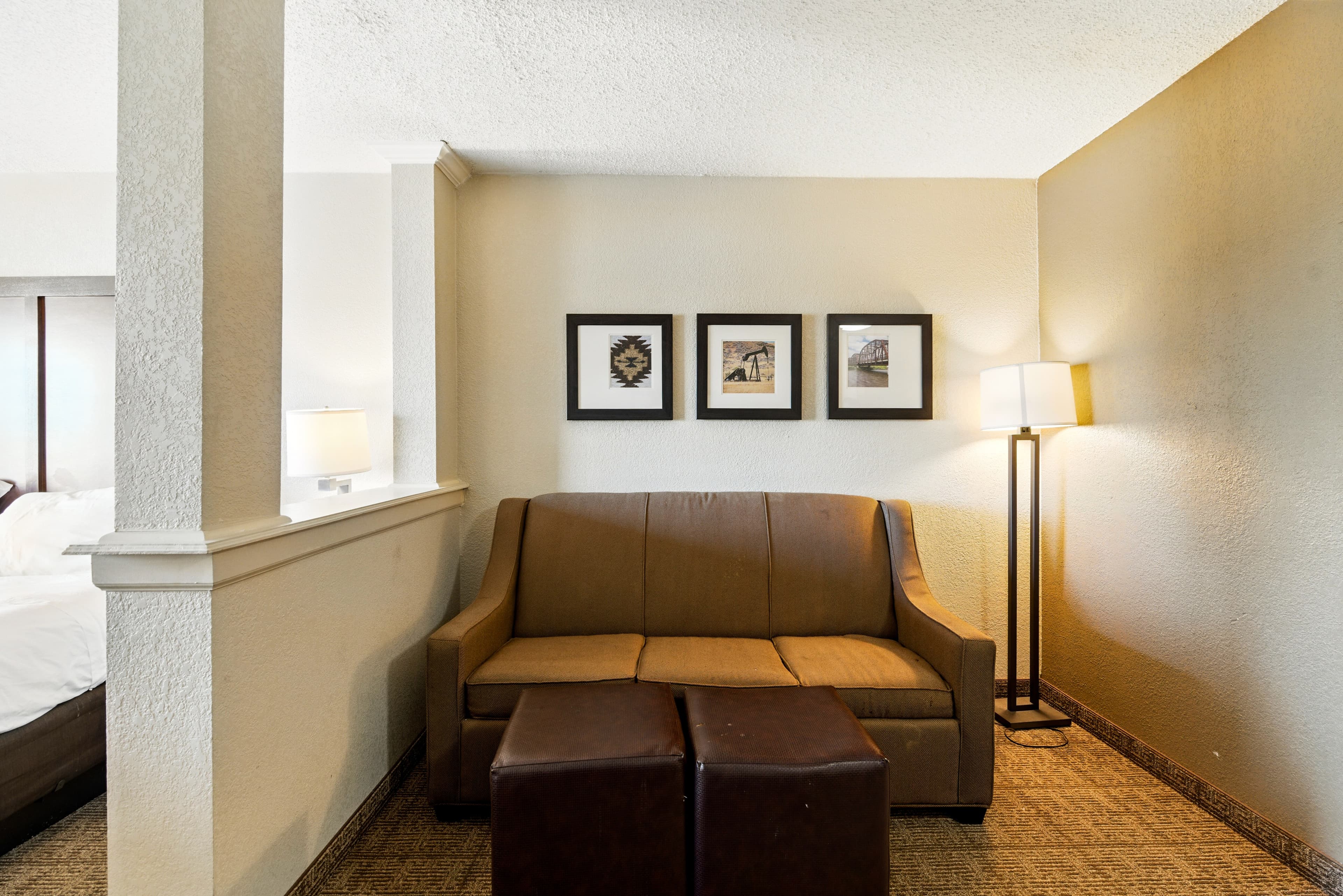 Comfort Inn South Tulsa - Woodland Hills - Image 4