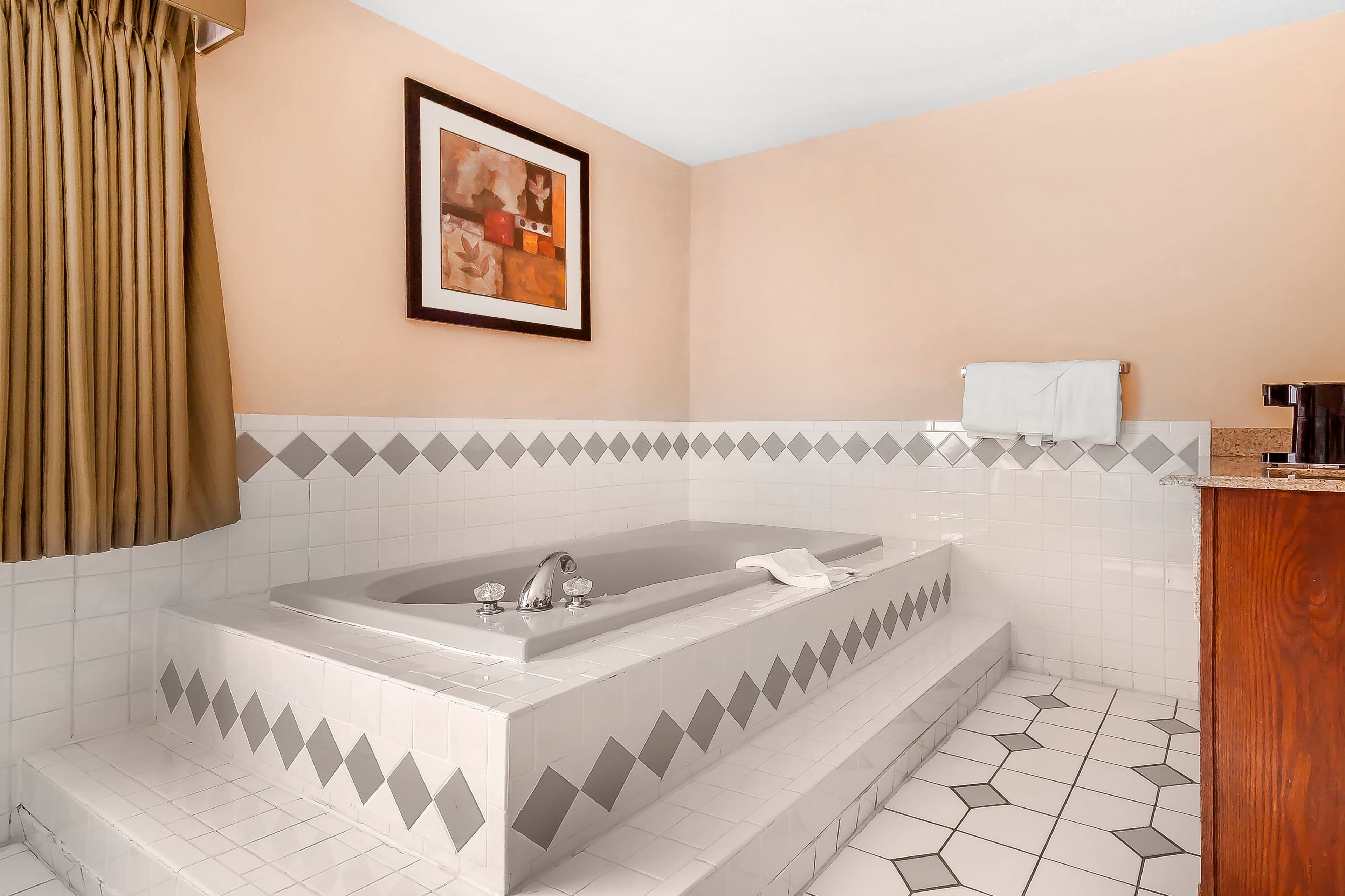 Quality Inn & Suites Owasso US-169 — 18