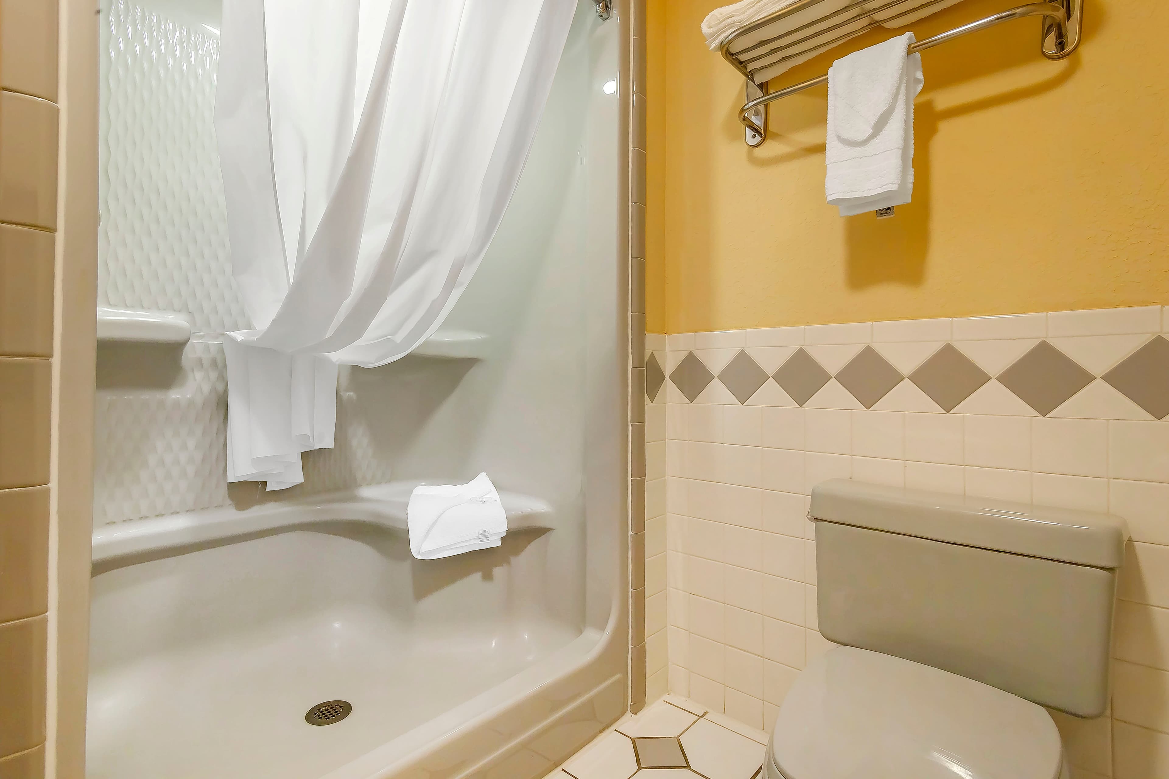 Quality Inn & Suites Owasso US-169 — 27