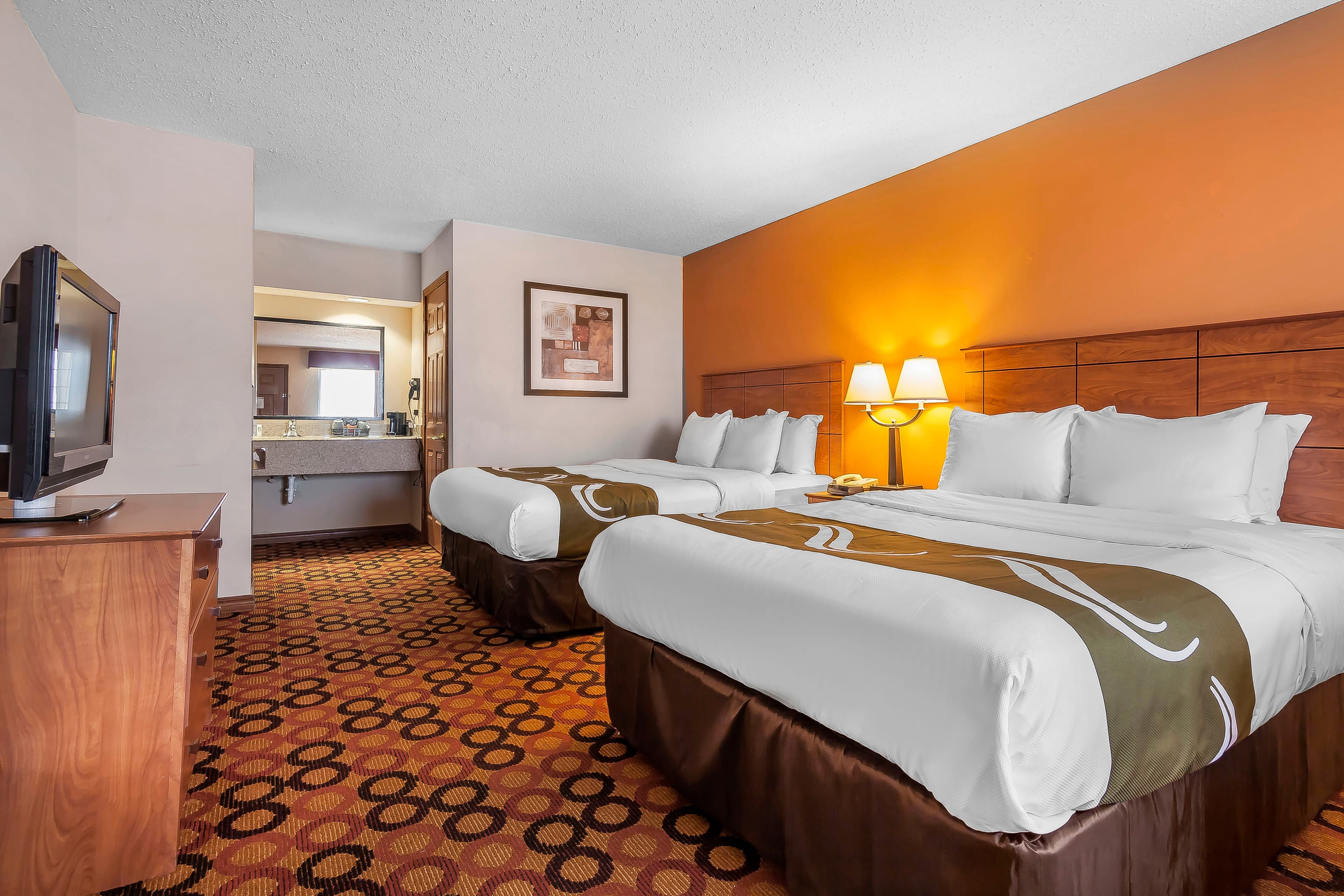 Quality Inn & Suites Owasso US-169 — 9
