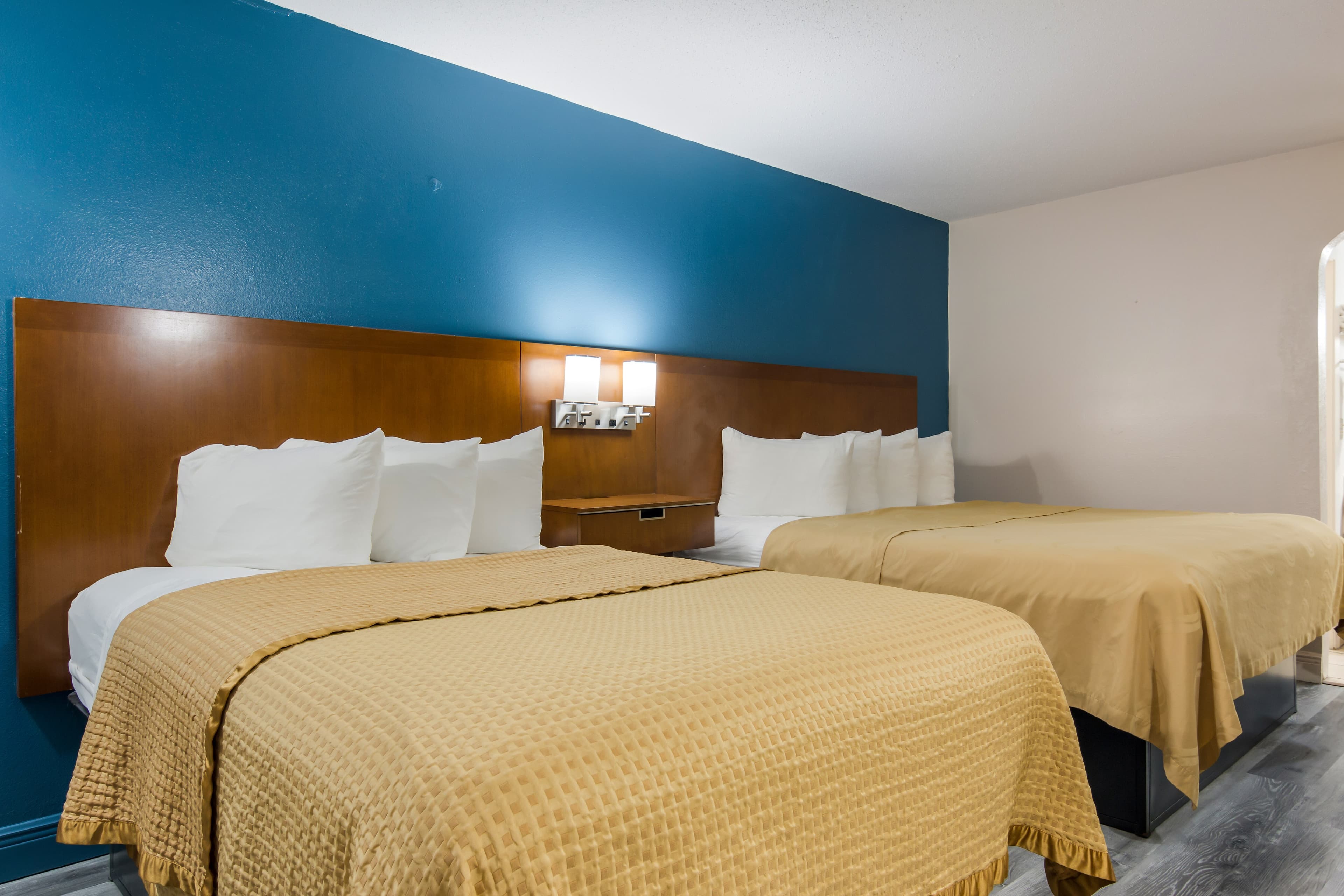 Rodeway Inn Broken Bow-Hochatown — 14