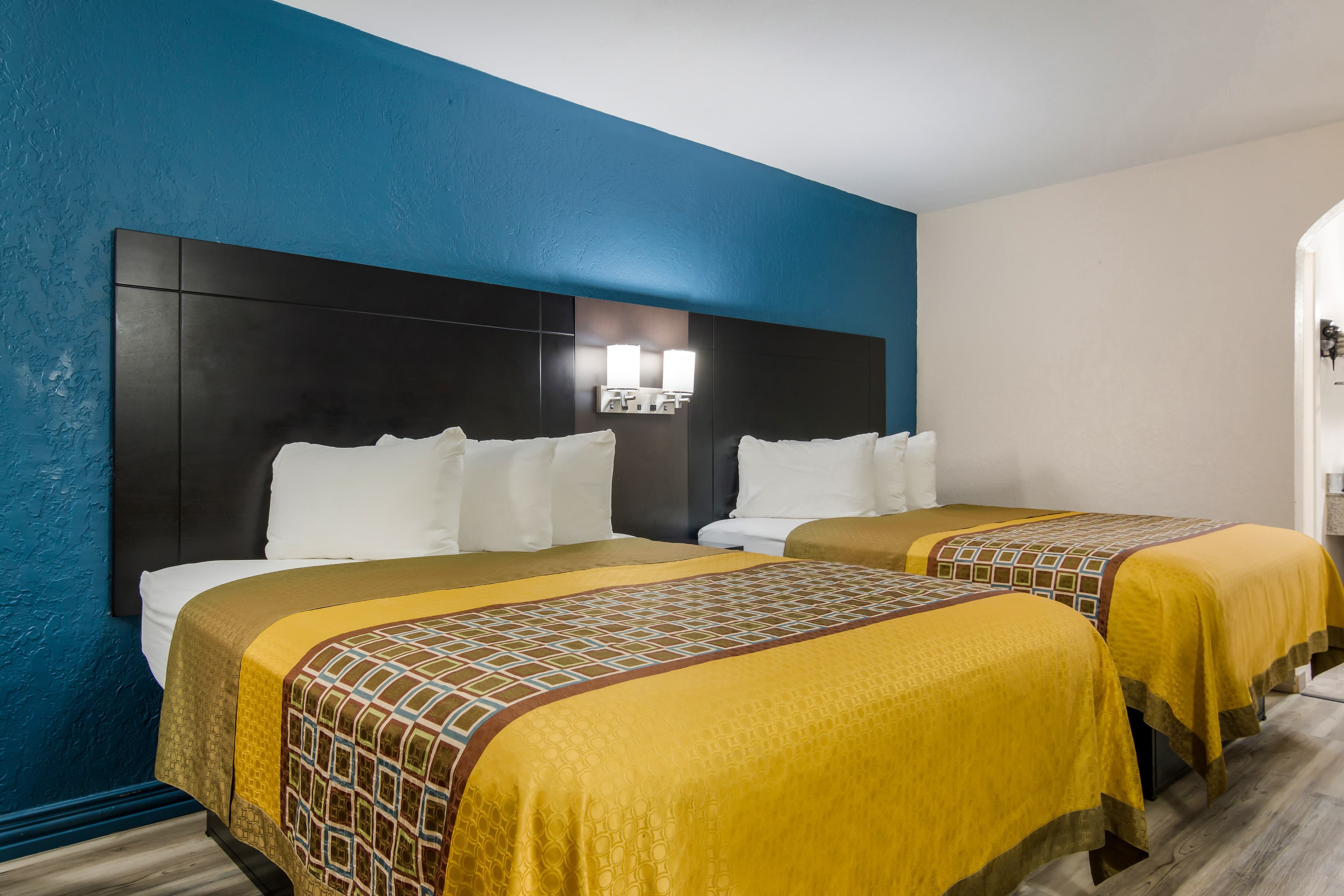Rodeway Inn Broken Bow-Hochatown — 18