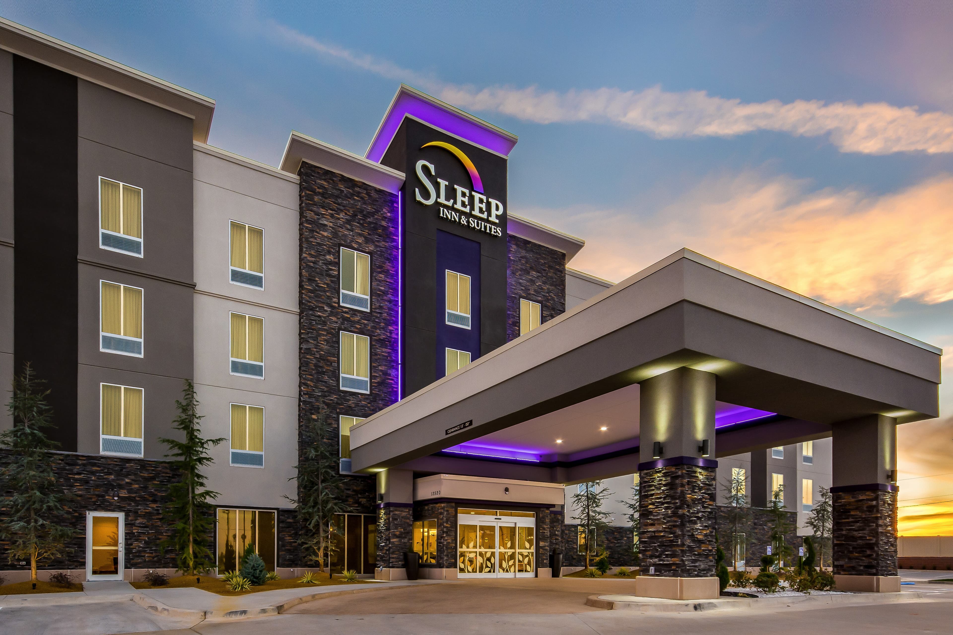 Sleep Inn & Suites Yukon Oklahoma City - Image 1