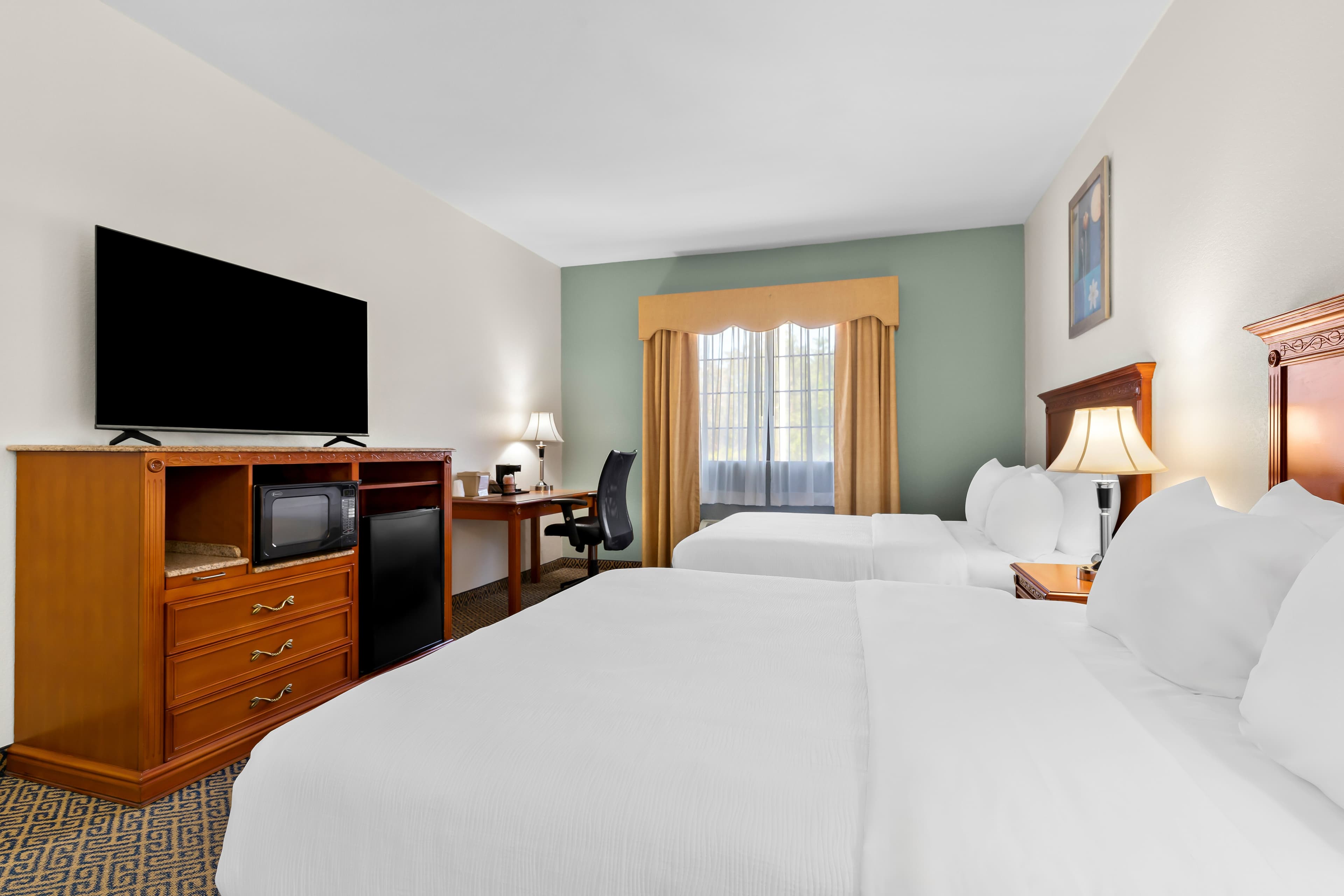 Quality Inn & Suites McAlester on Hwy 69 — 6