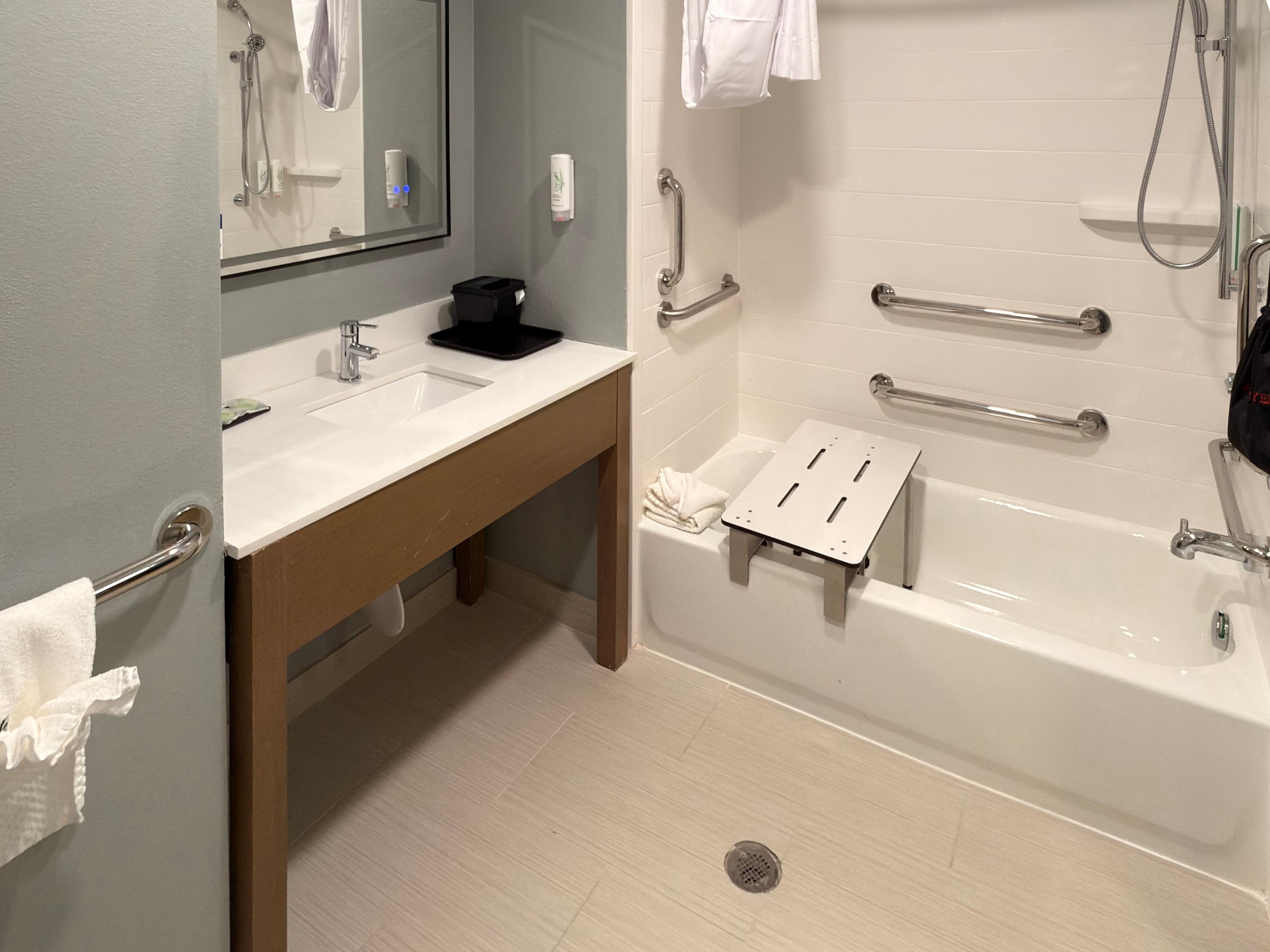 Mainstay Suites - Oklahoma City Airport — 9