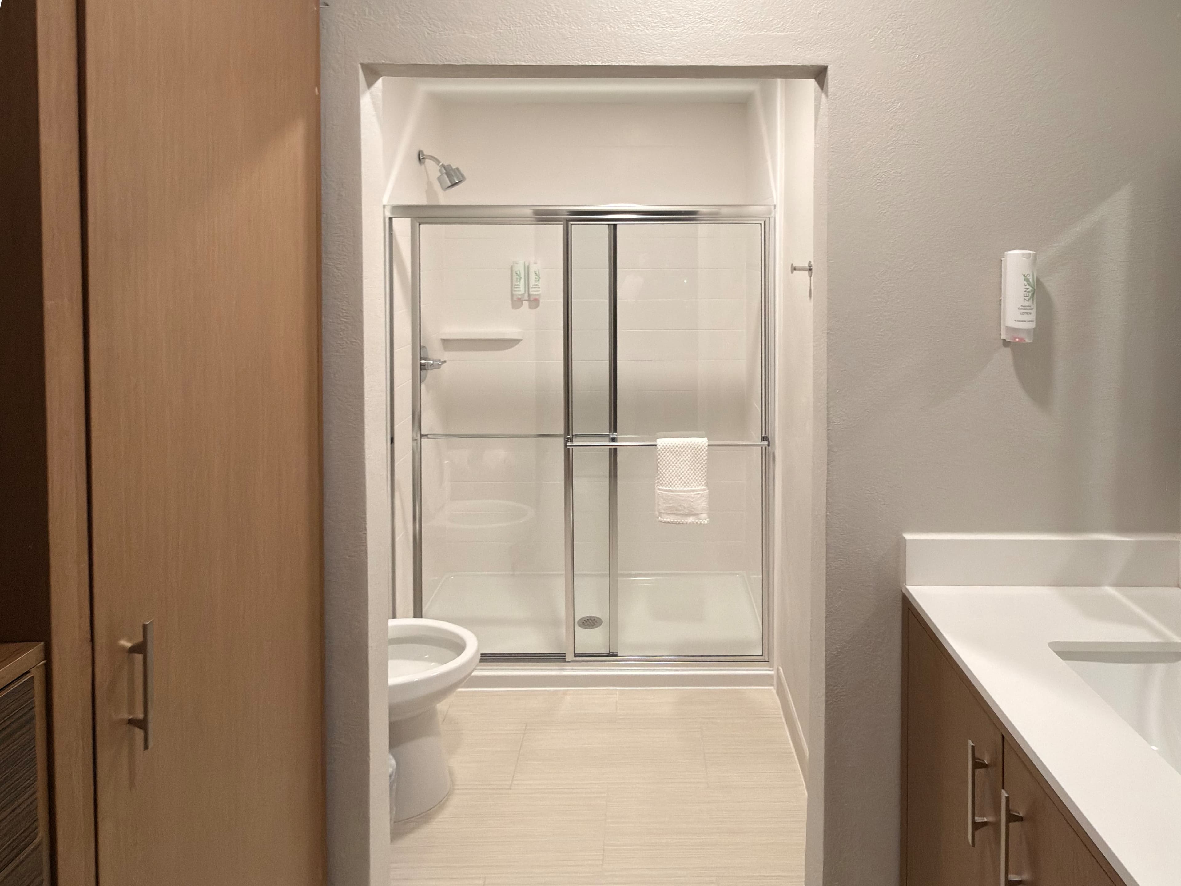 Mainstay Suites - Oklahoma City Airport — 18