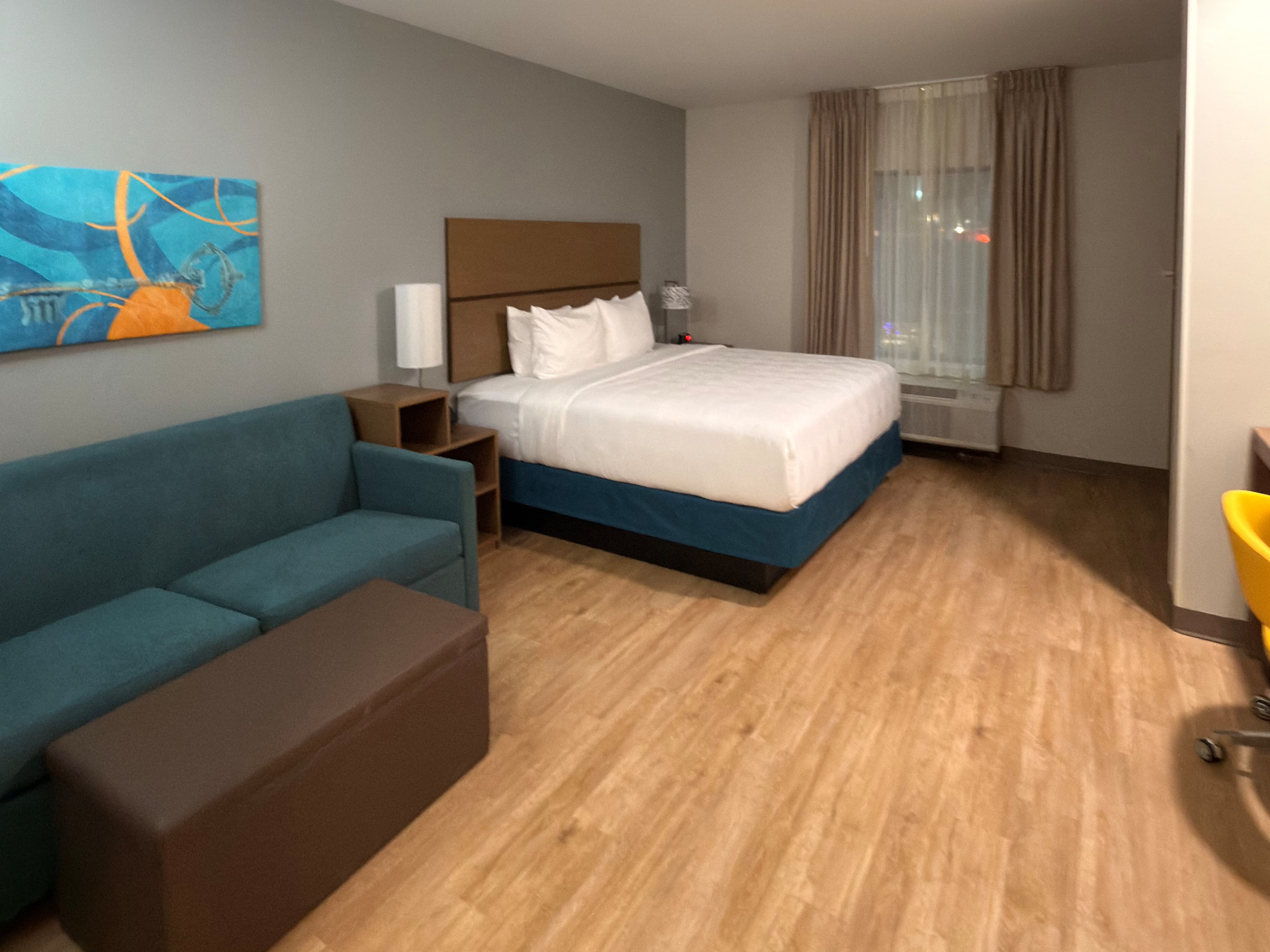 Mainstay Suites - Oklahoma City Airport — 11