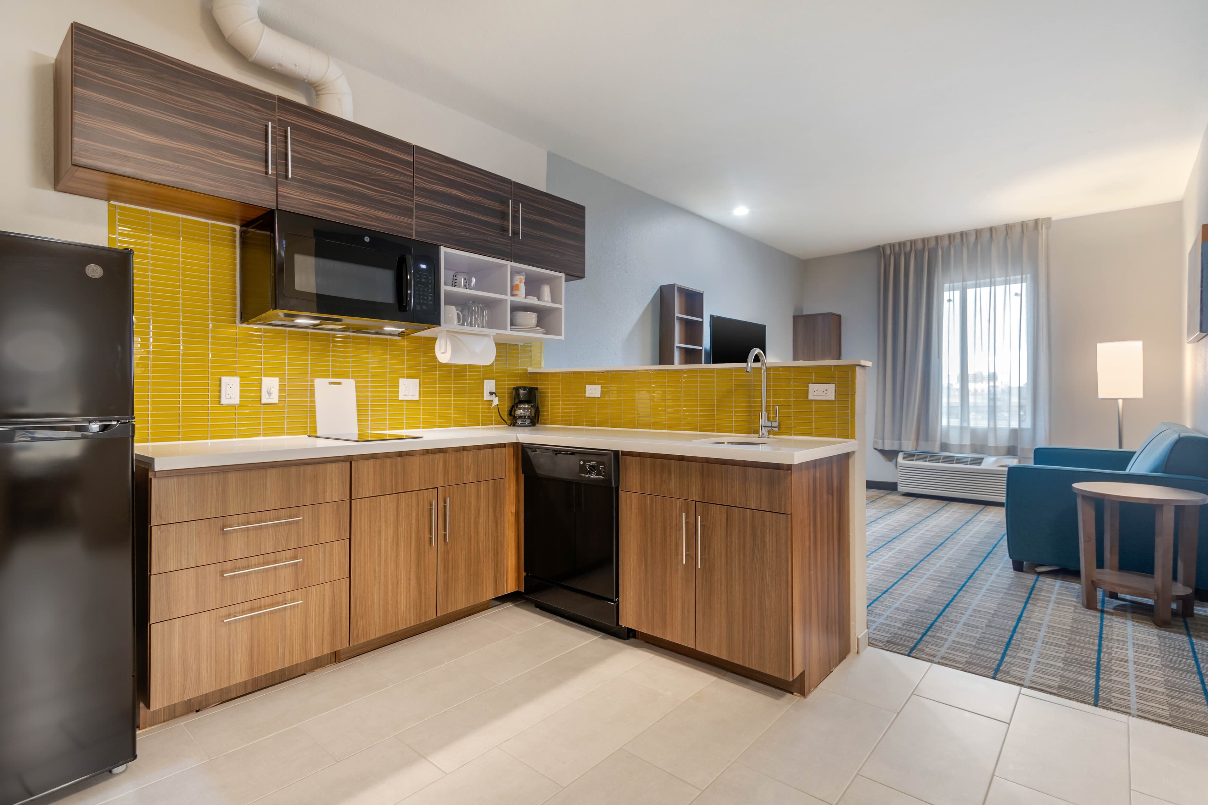 MainStay Suites Bricktown - near Medical Center - Image 1