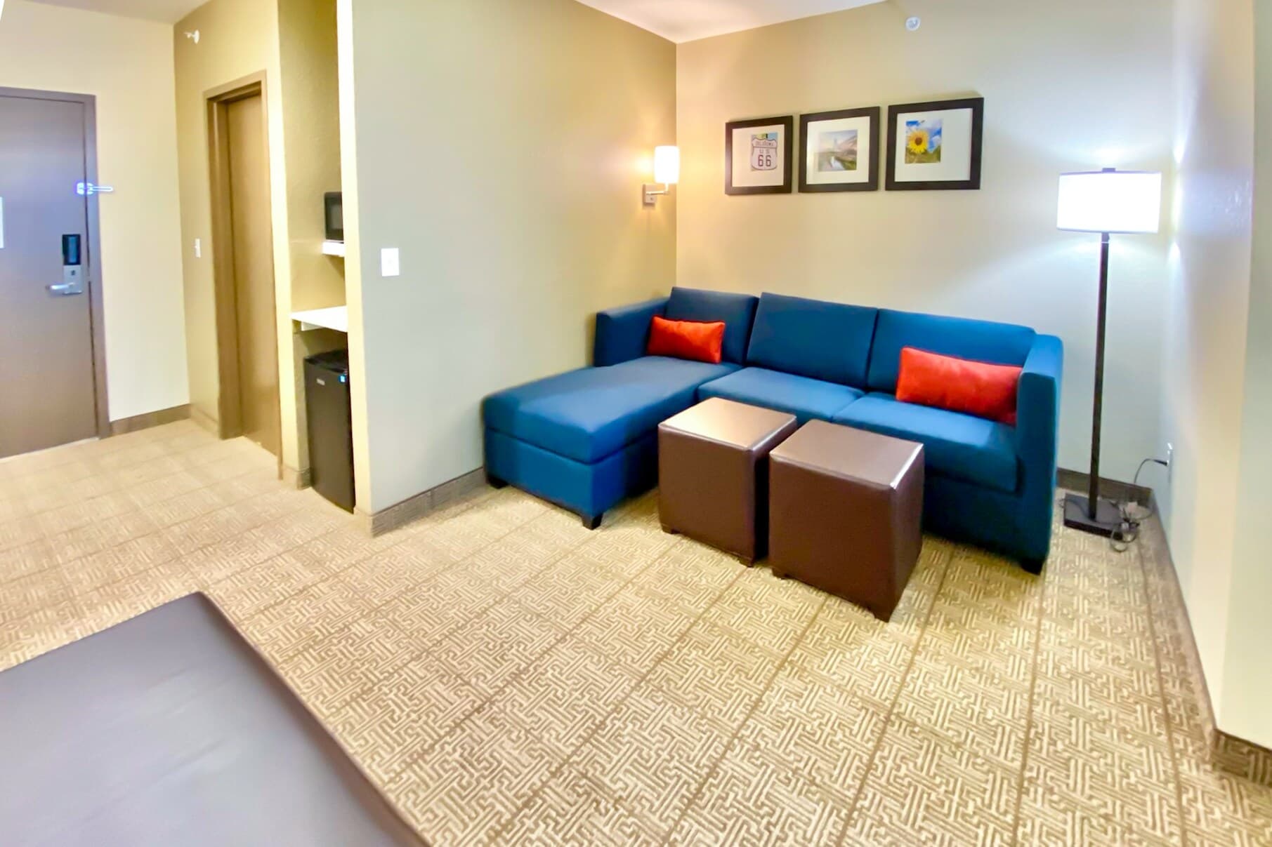 Comfort Inn & Suites Harrah — 14